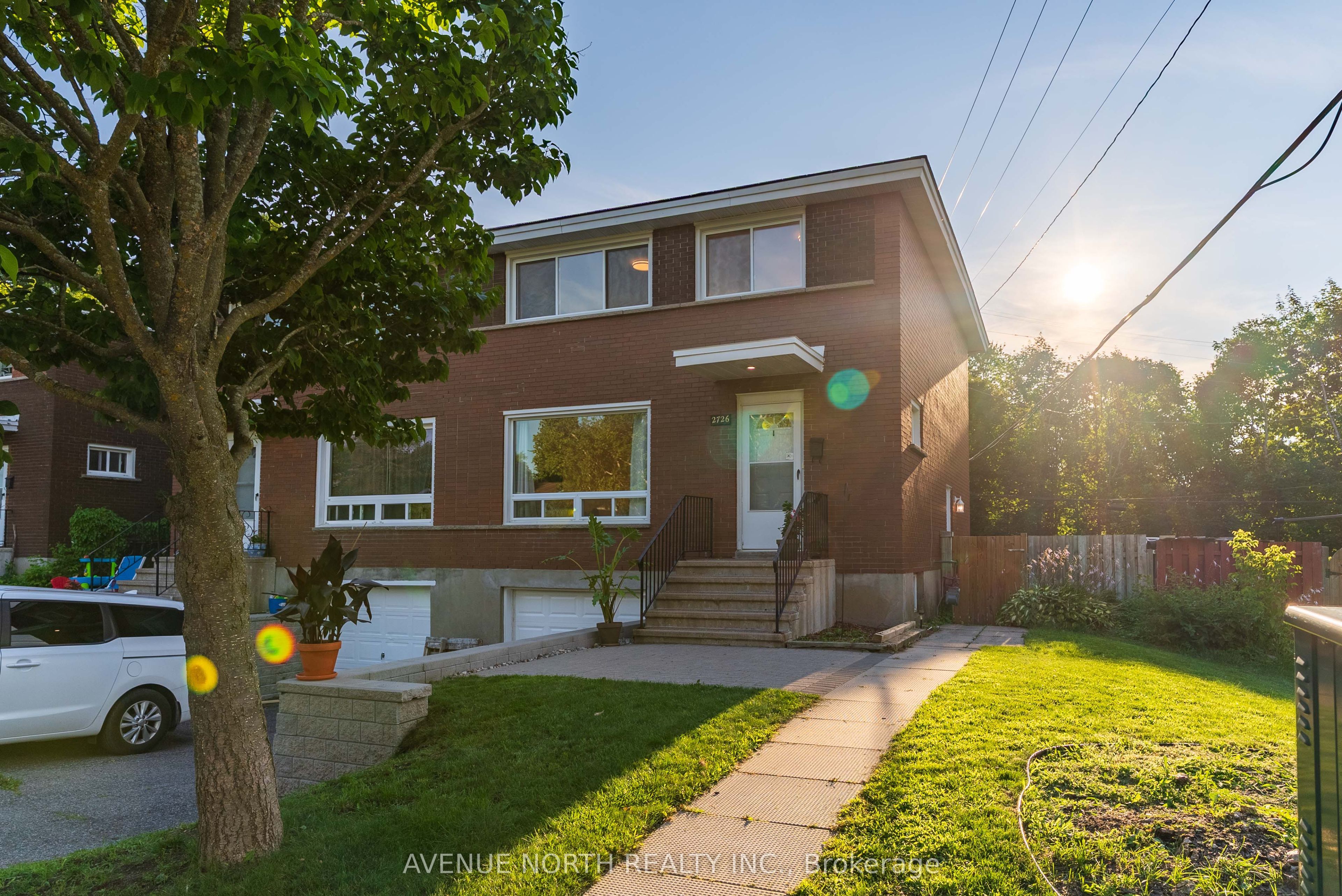 2732-2730 Colman Street, Billings Bridge - Riverside Park and Area, ON K1V 8J9 photo 2