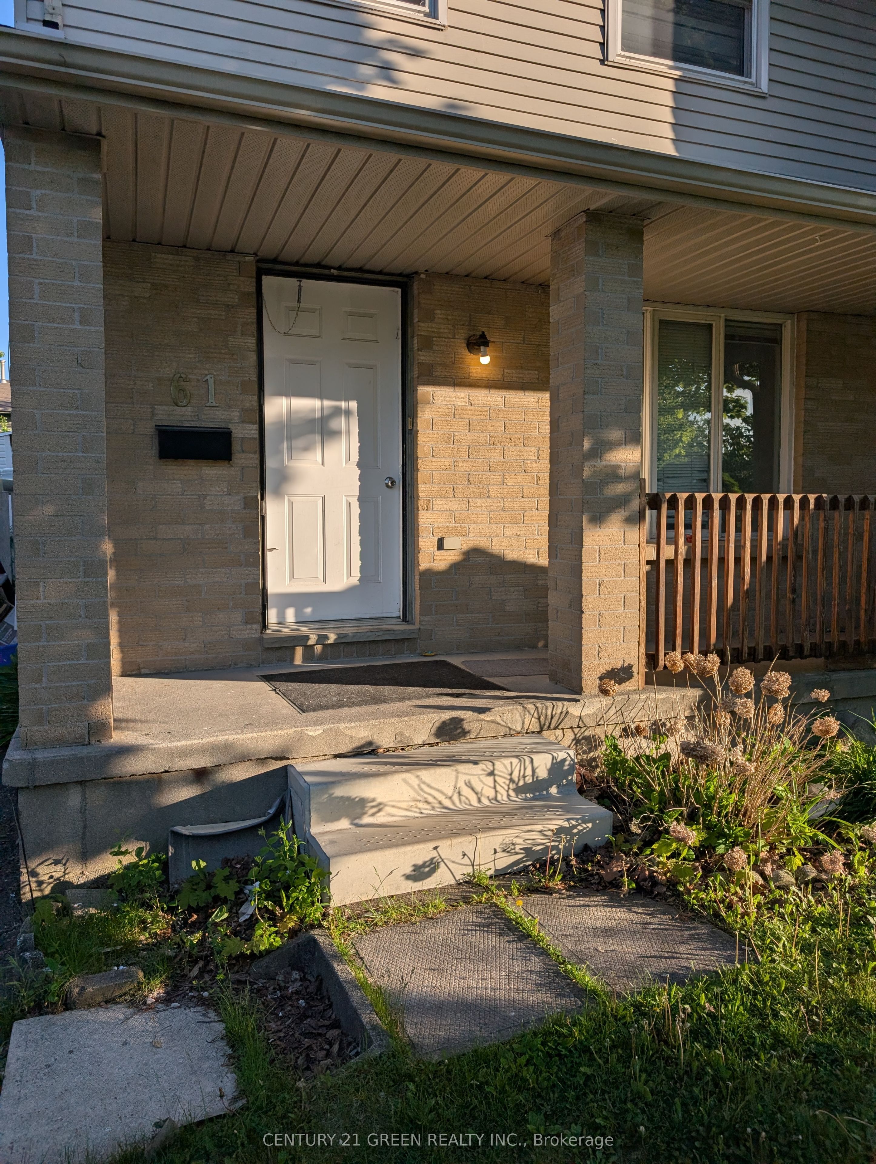 61 ASHLEY Crescent, London South, ON N6E 3P8 photo 2