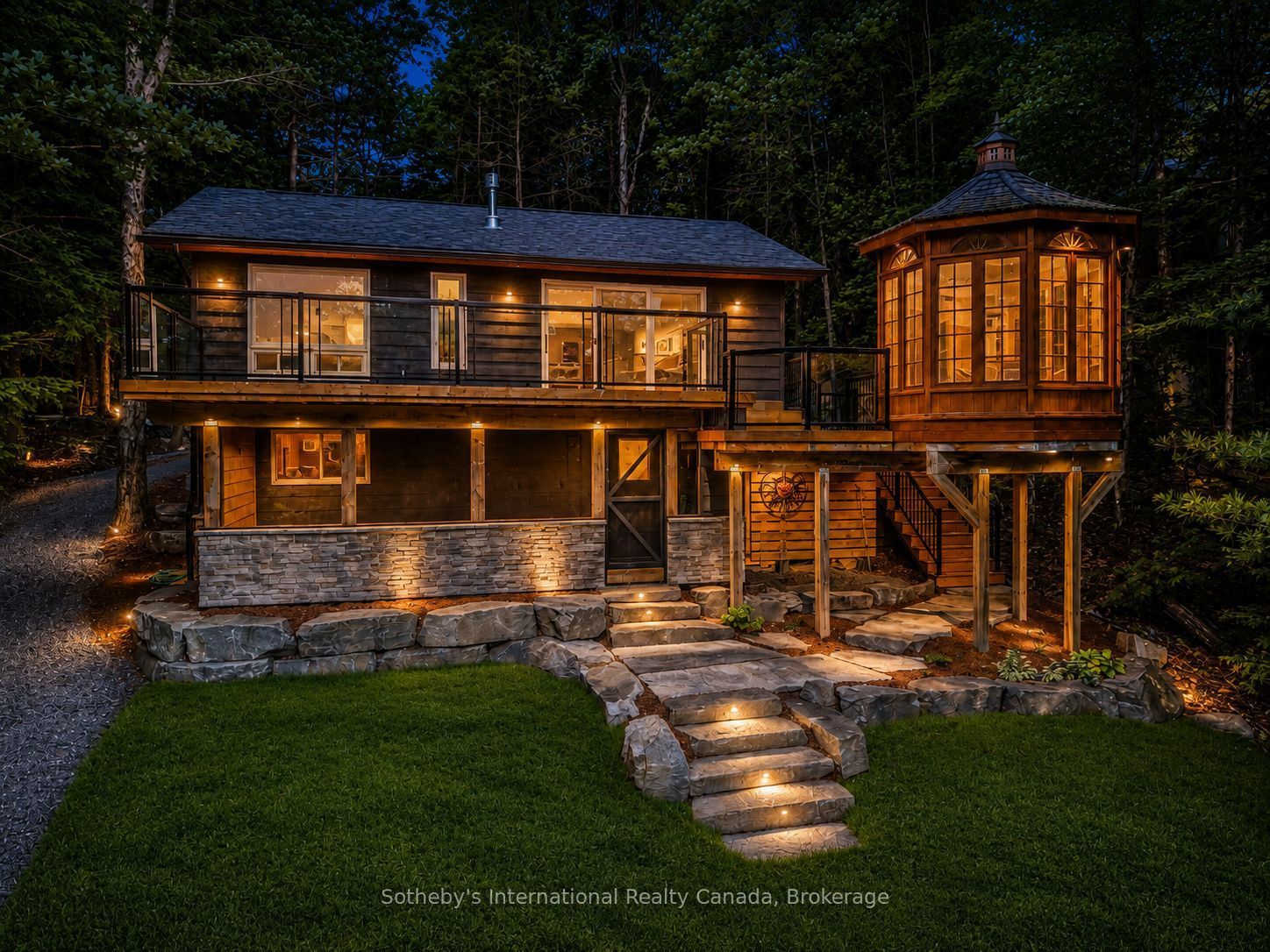 1023 Strachan Point Road, Muskoka Lakes, ON P0C 1A0