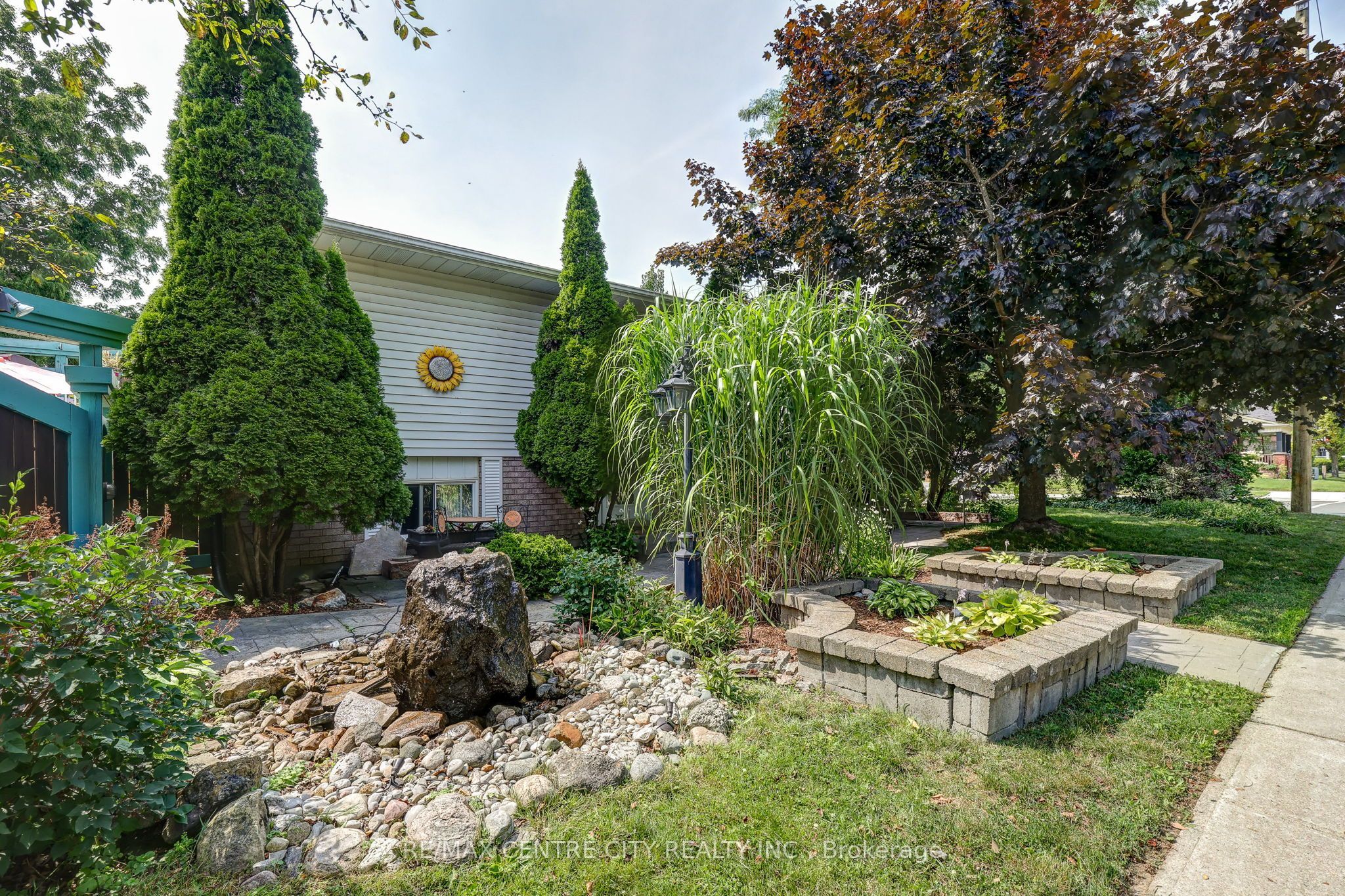 37 Fifth Avenue, St. Thomas, ON N5R 4C4 photo 2