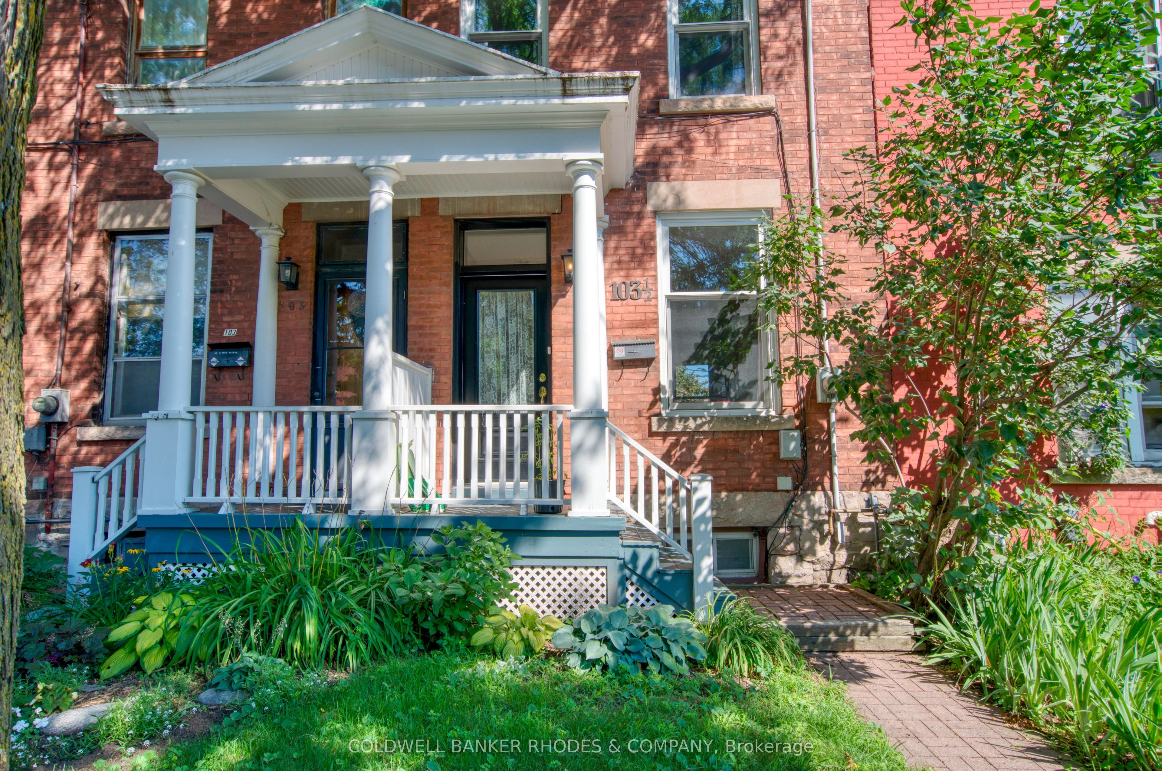103 1/2 Guigues Avenue, Lower Town - Sandy Hill, ON K1N 5H8 photo 2