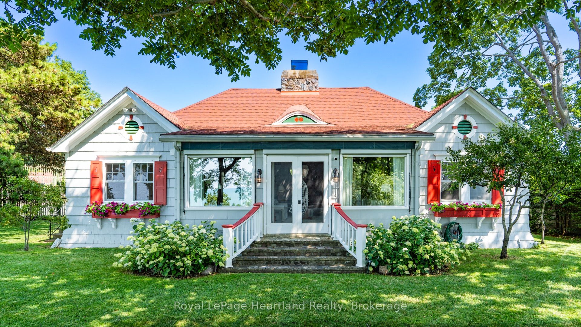 284 W Elgin Avenue W, Goderich, ON N7A 2G1 photo 4