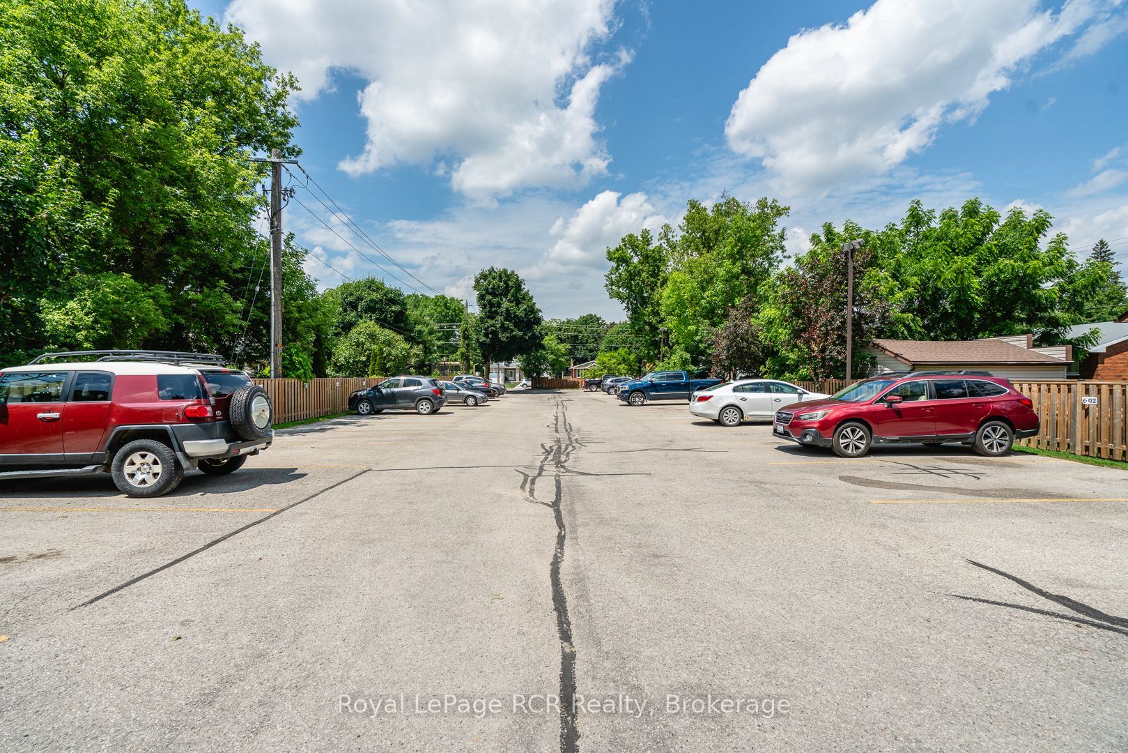 536 11th Avenue 606, Hanover, ON N4N 2S4 photo 3