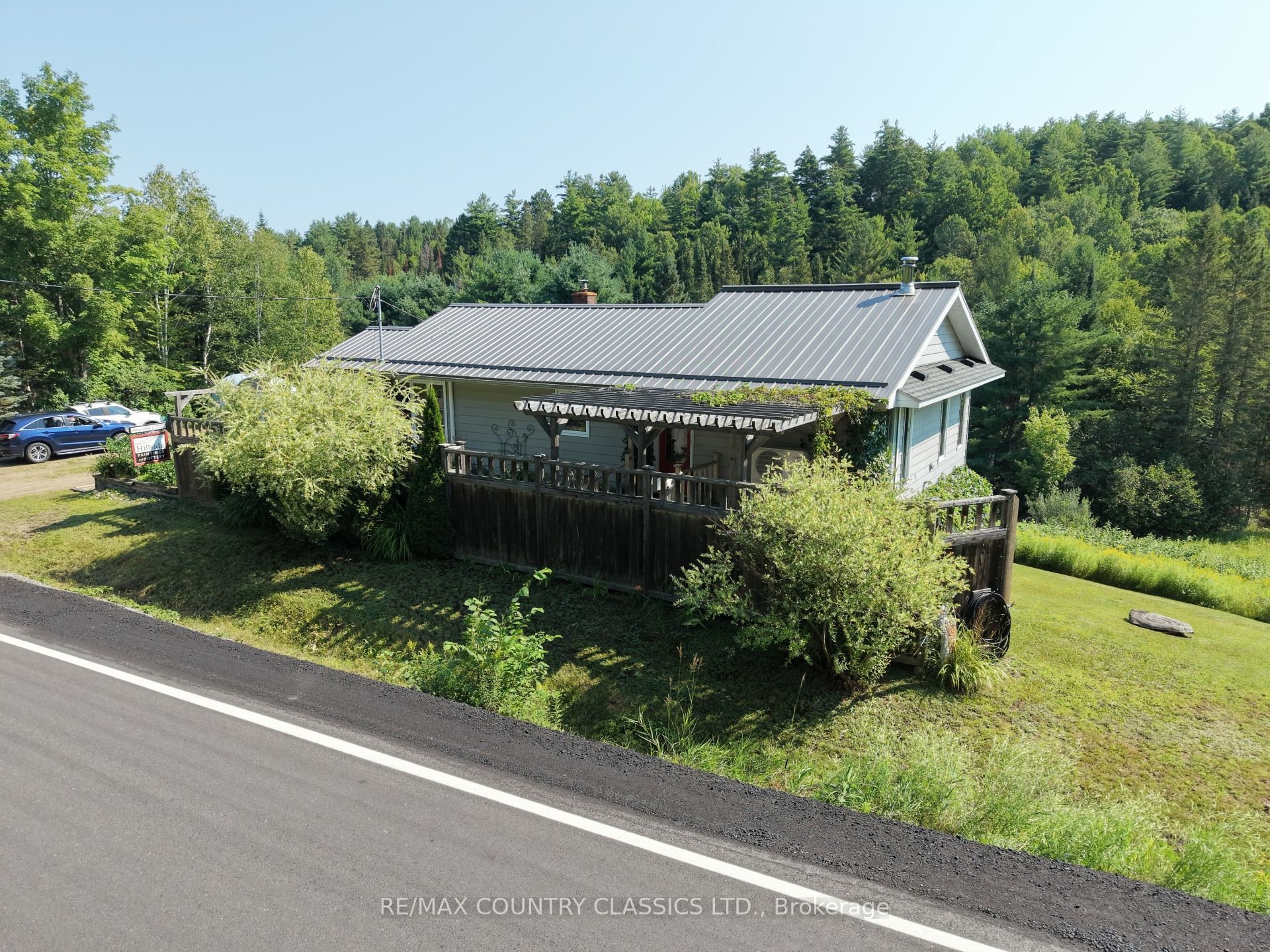 888 Wilno South Road S, Madawaska Valley, ON K0J 2N0 photo 3