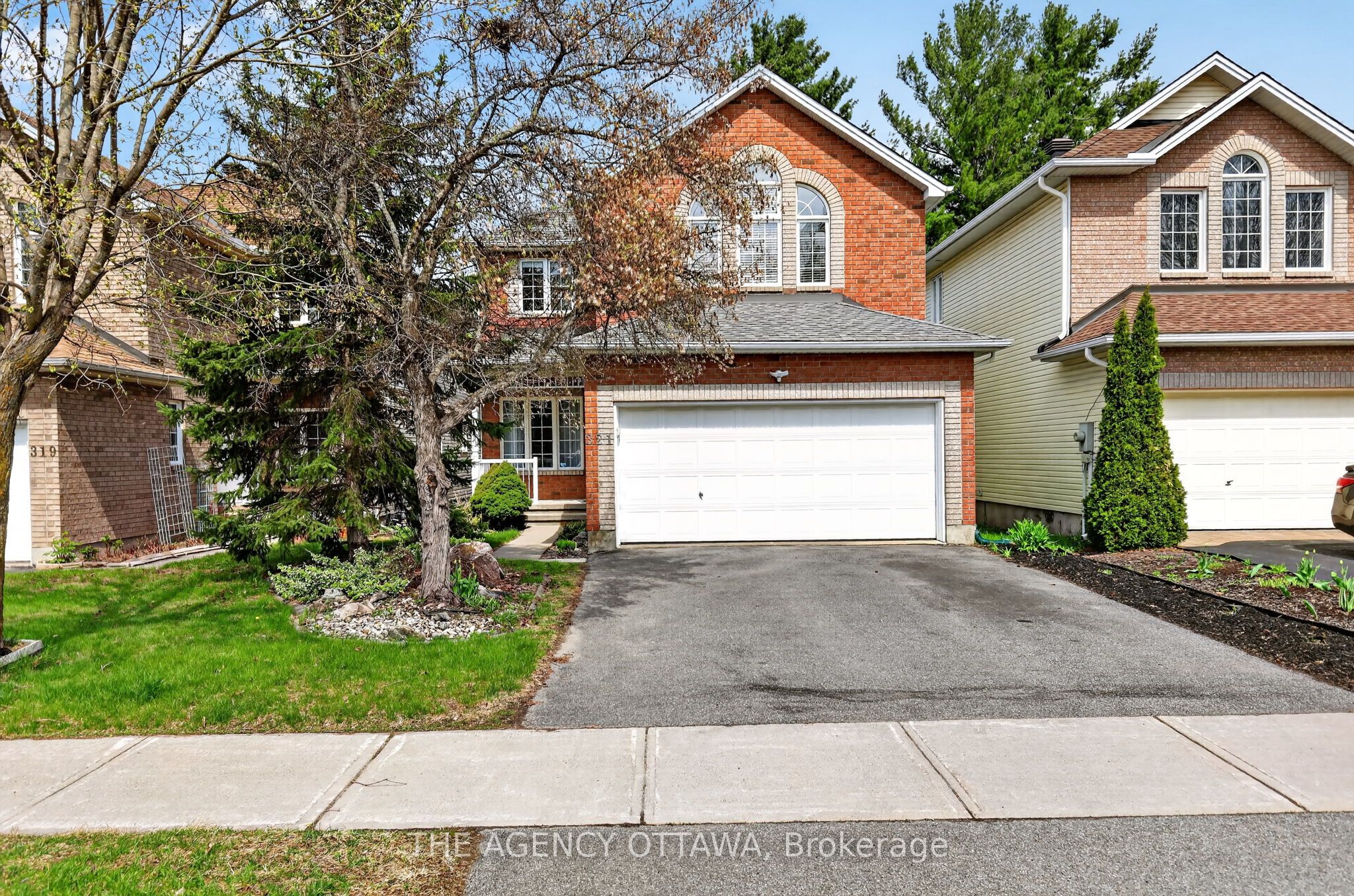321 Goldridge Drive, Kanata, ON K2T 1G8 photo 2