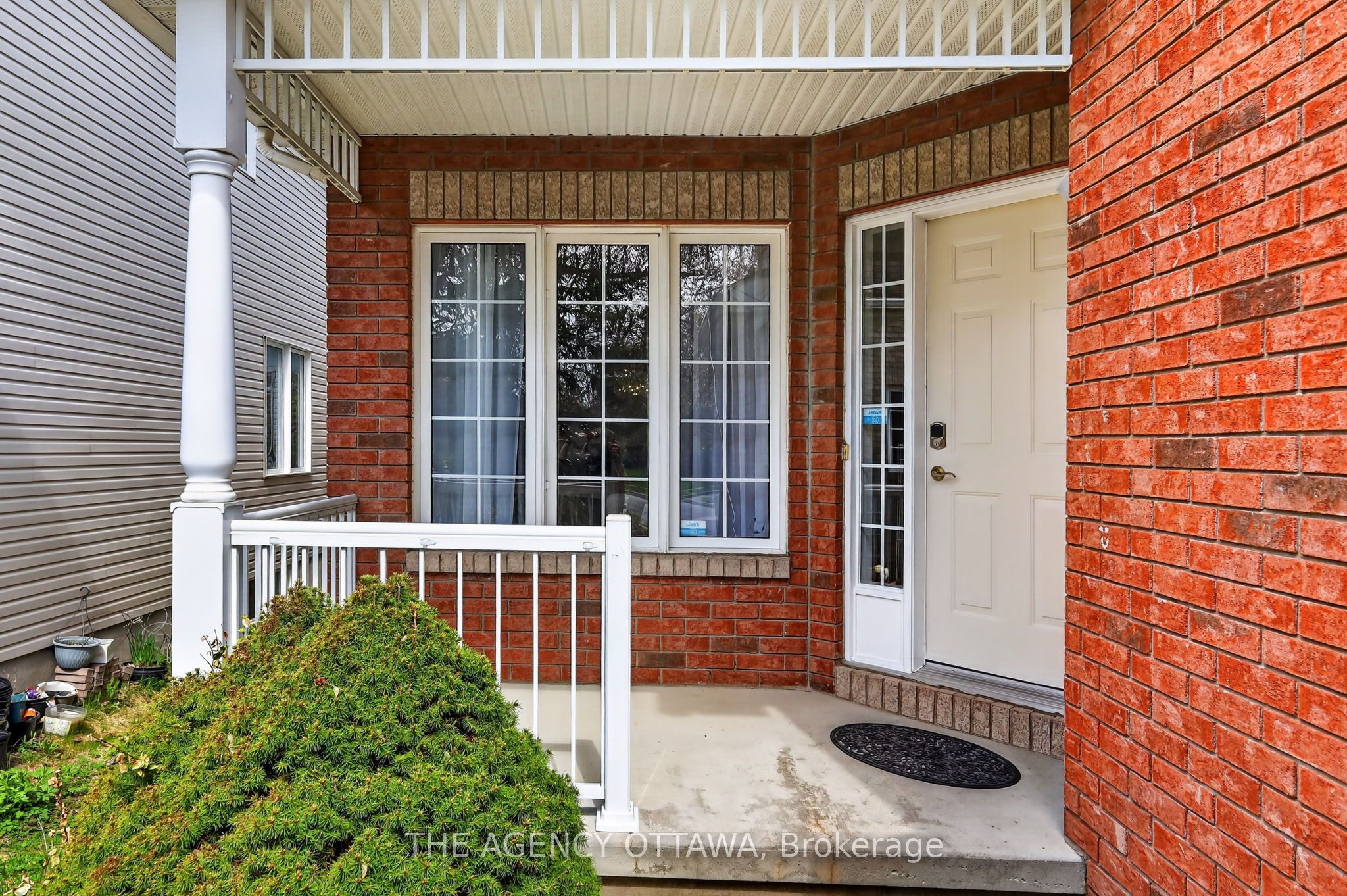 321 Goldridge Drive, Kanata, ON K2T 1G8 photo 3
