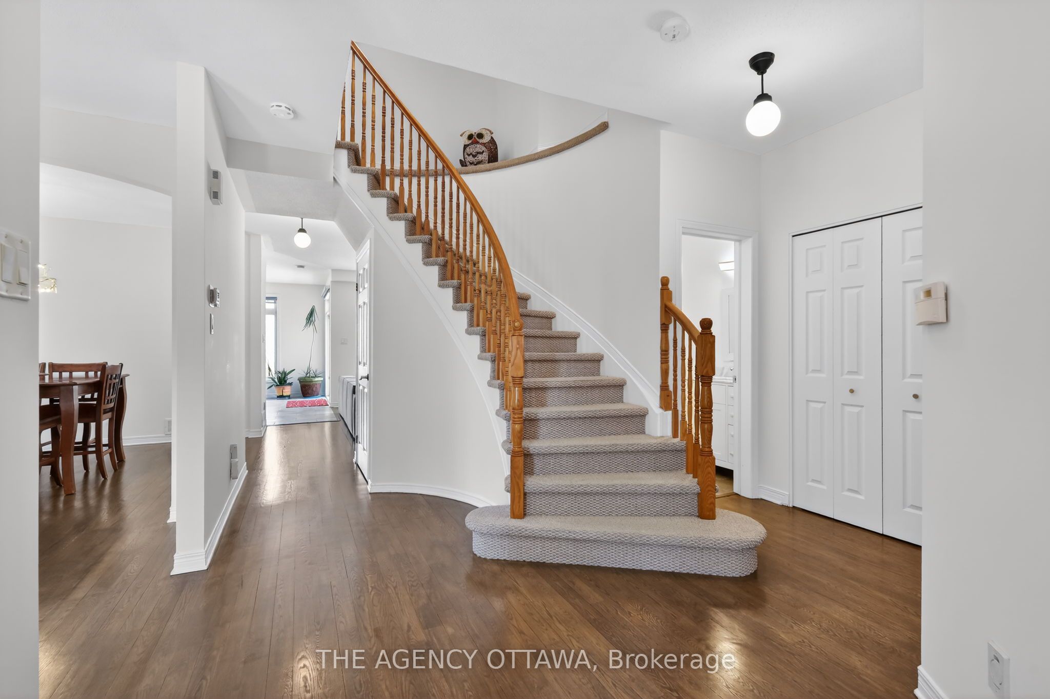 321 Goldridge Drive, Kanata, ON K2T 1G8 photo 5
