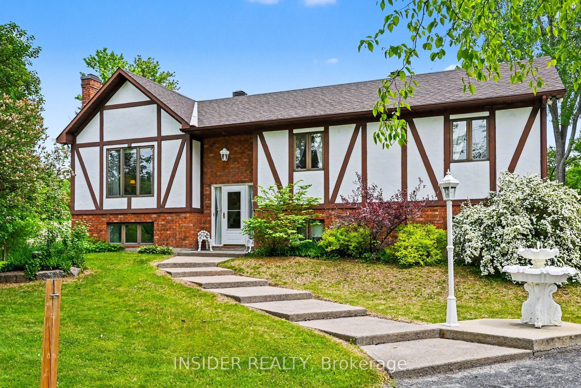1887 Canaan Road, Clarence-Rockland, ON K4K 1K9 photo 4