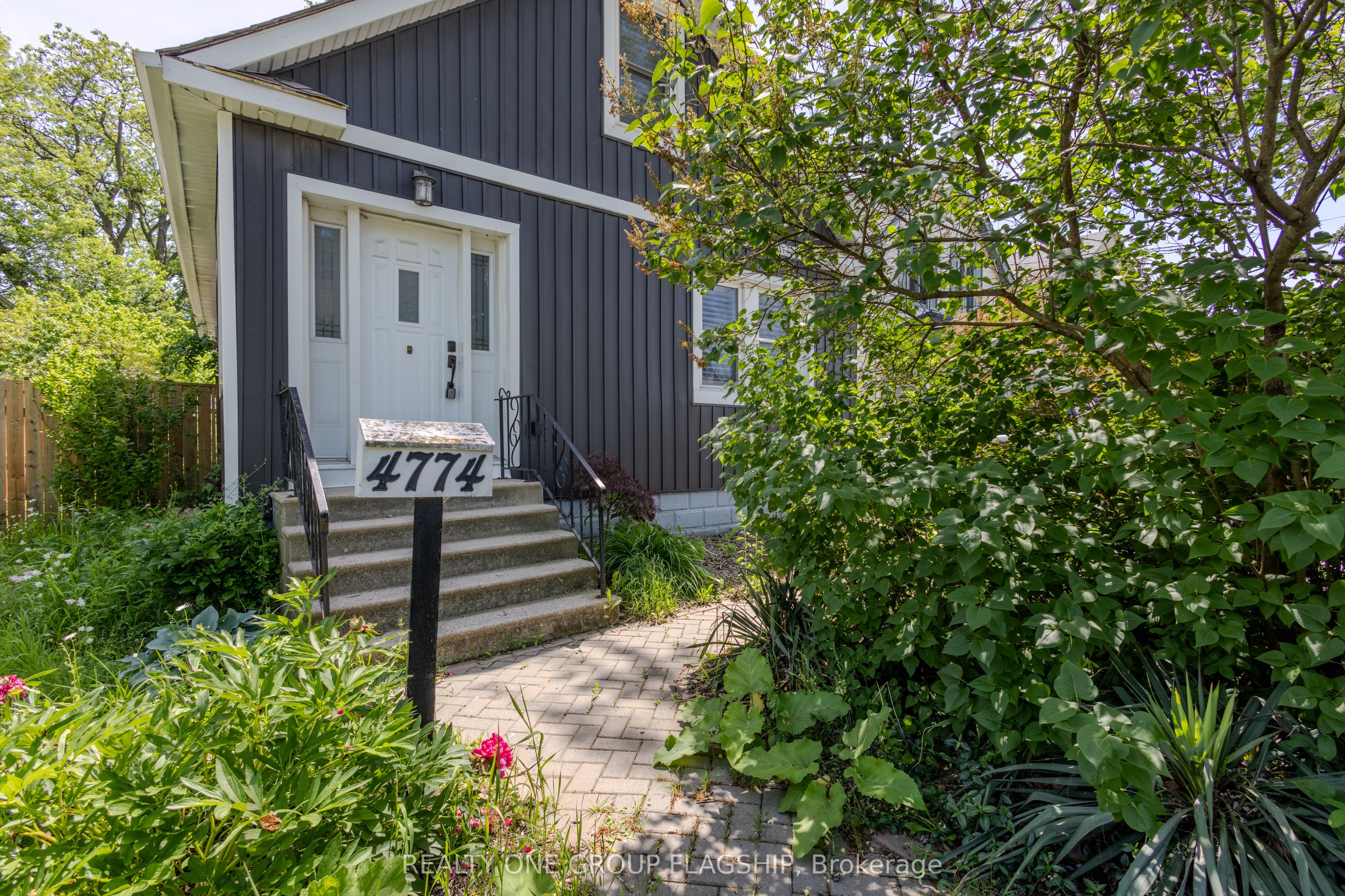 4774 THIRD Avenue, Niagara Falls, ON L2E 4L6 photo 4