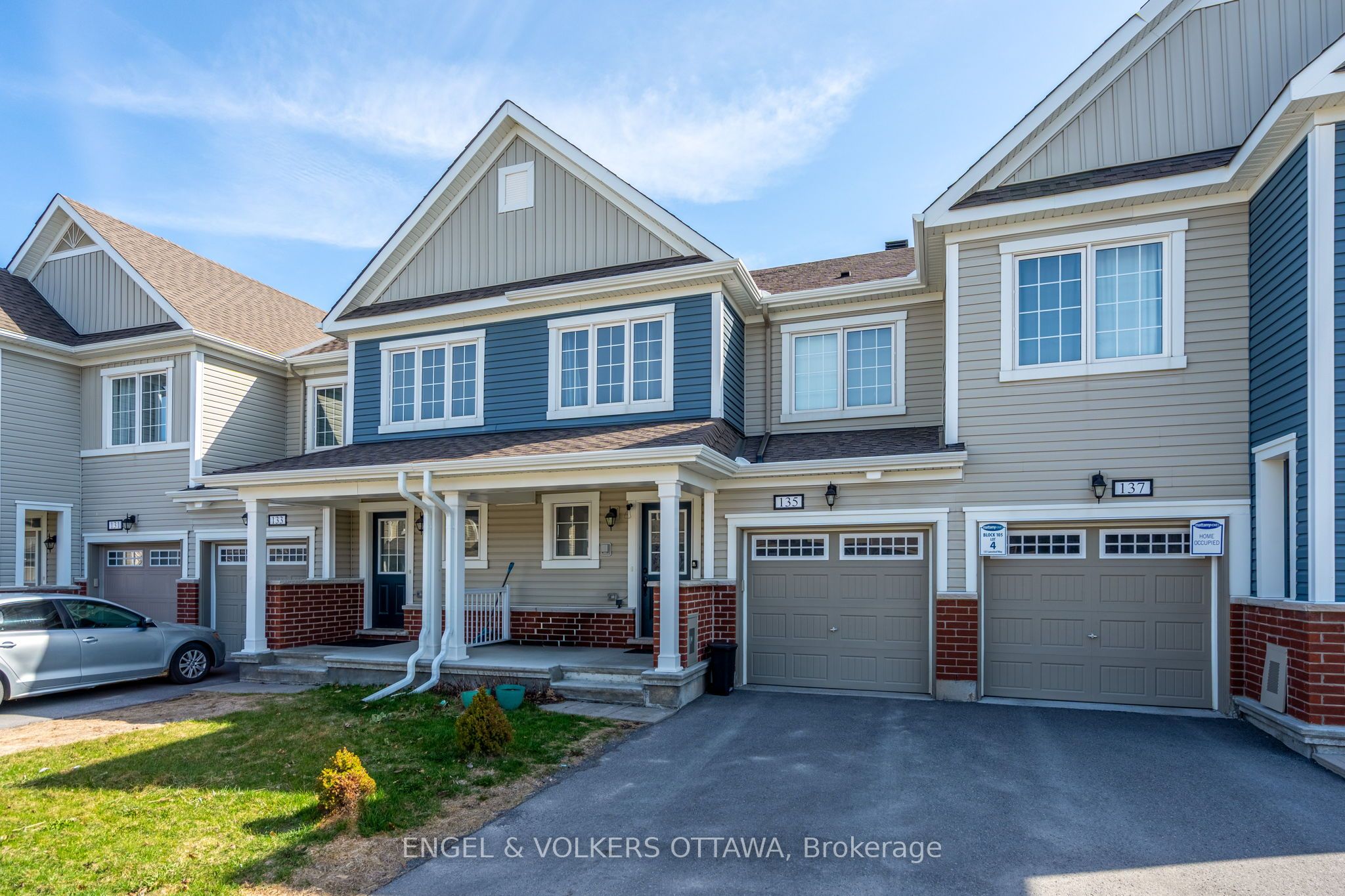 135 Lanceleaf Way, Kanata, ON K2V 0K7 photo 2