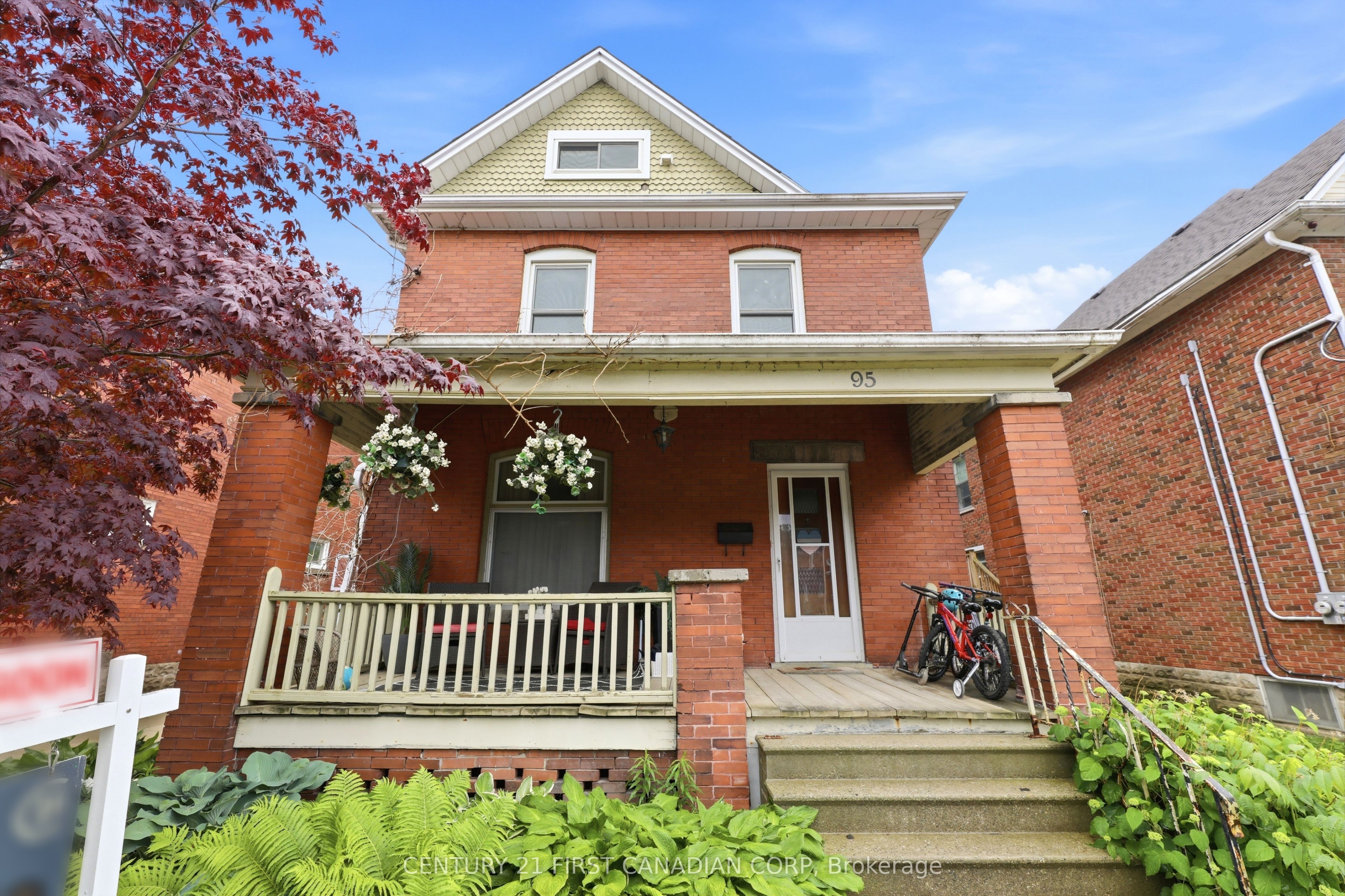 95 Myrtle Street N, St. Thomas, ON N5R 2E9