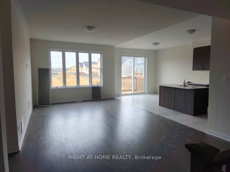 13 Oakmont Drive, Loyalist, ON K0H 1G0 photo 4