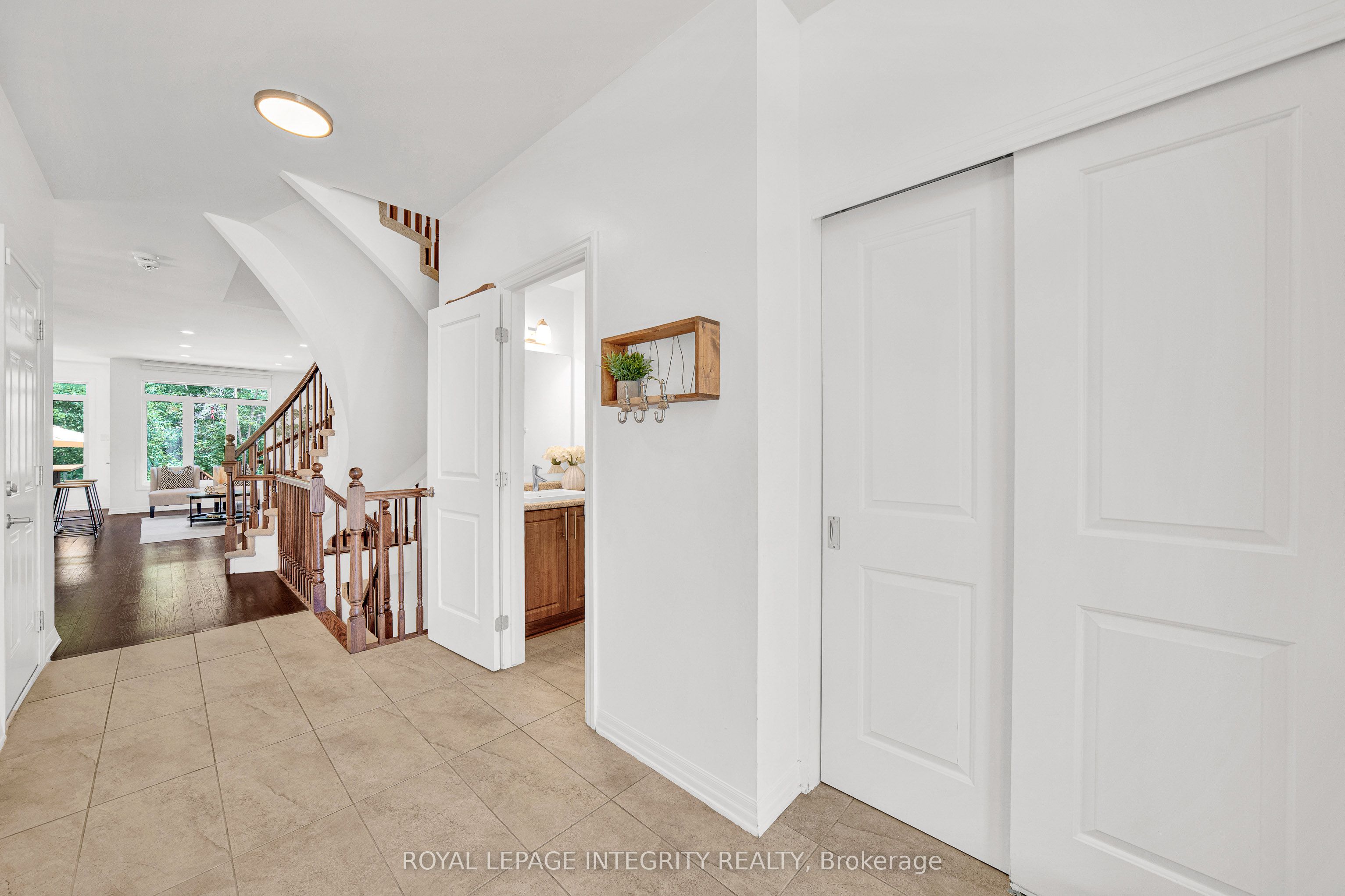 114 Hawkeswood Drive, Blossom Park - Airport and Area, ON K4M 0C1 photo 4