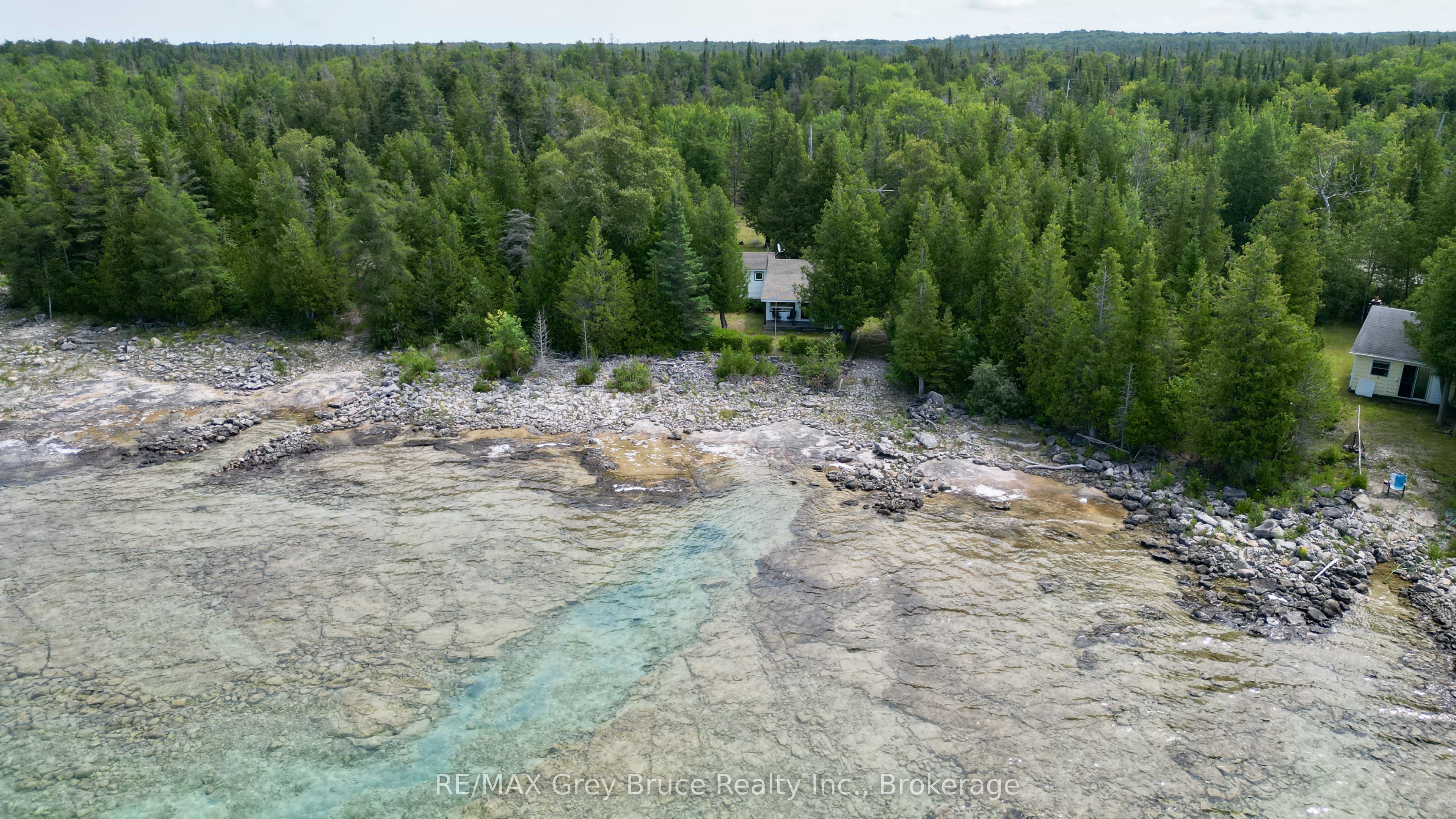 123 Fowlie Road, Northern Bruce Peninsula, ON N0H 1W0 photo 2