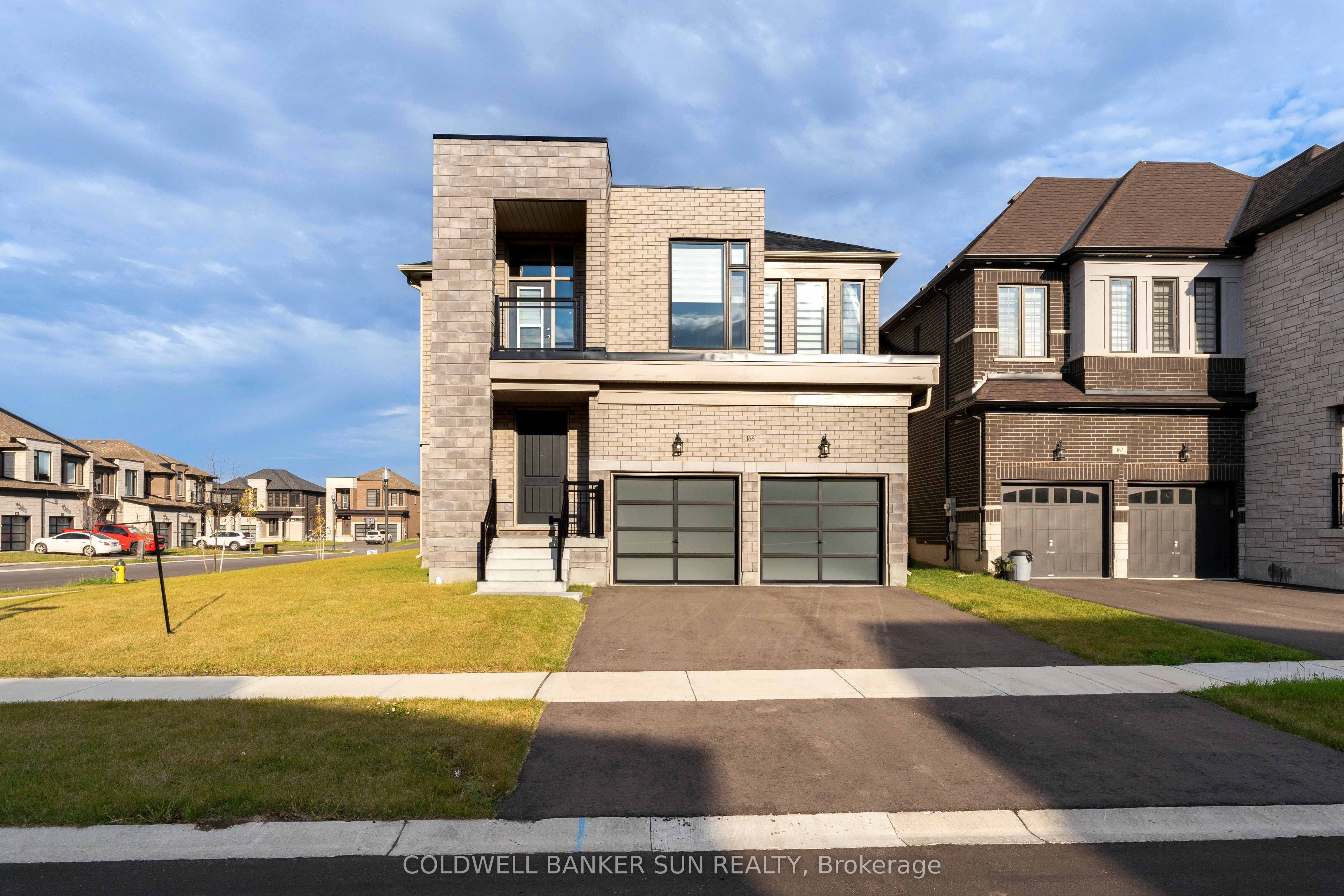 166 Prince Charles Crescent, Woodstock, ON N4T 0N1