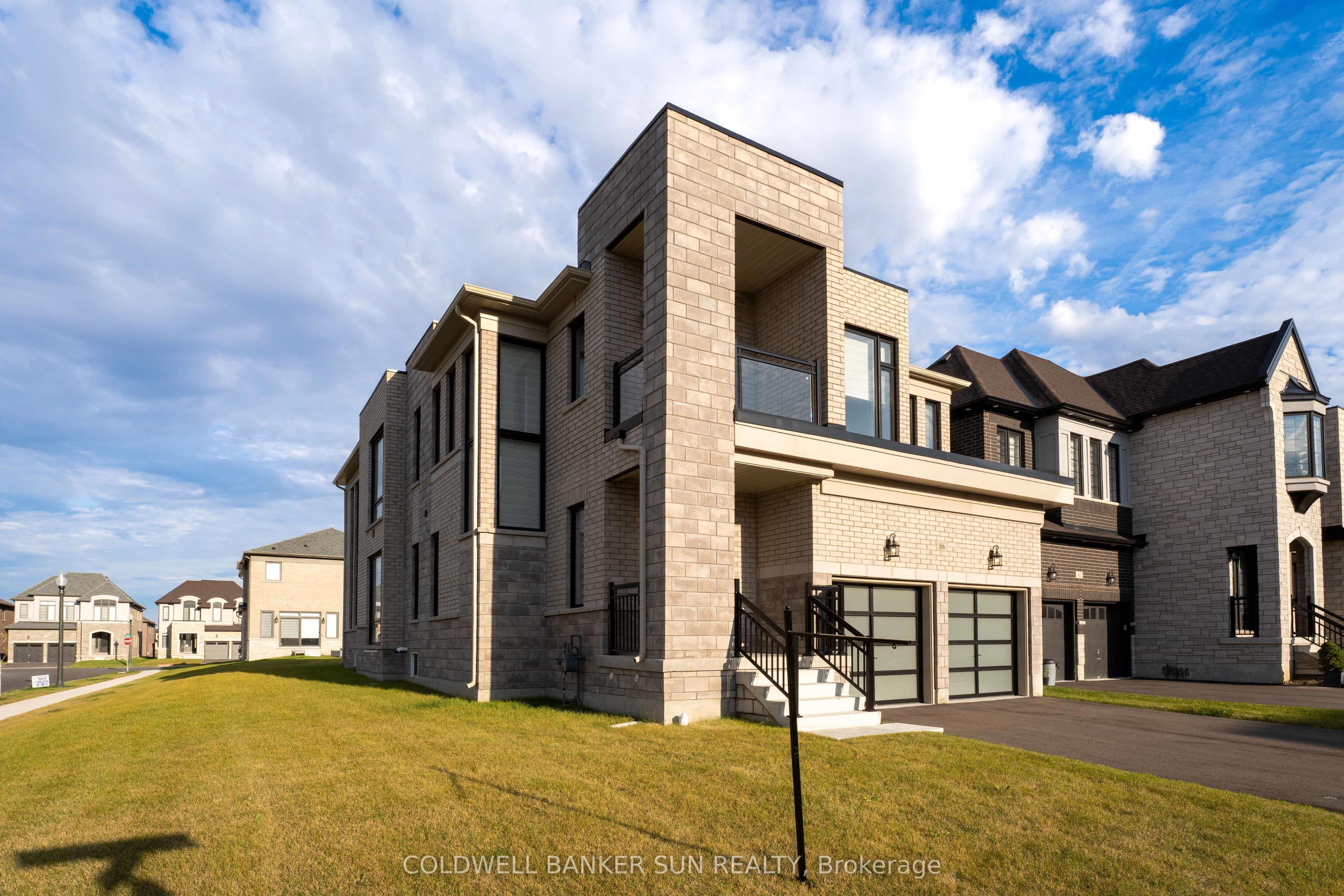 166 Prince Charles Crescent, Woodstock, ON N4T 0N1 photo 3