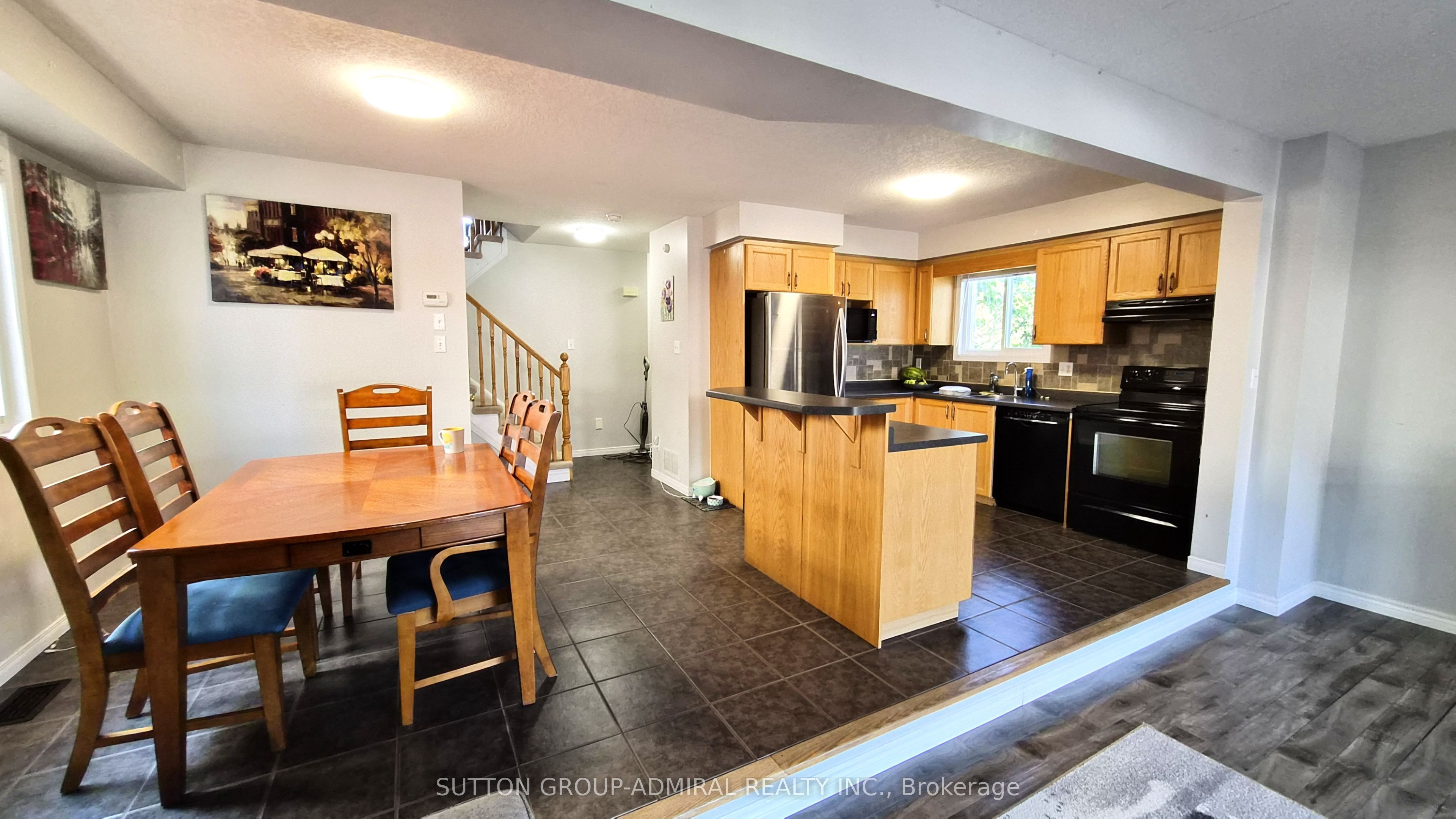 115 PEACH BLOSSOM Crescent, Kitchener, ON N2E 3Z7 photo 5