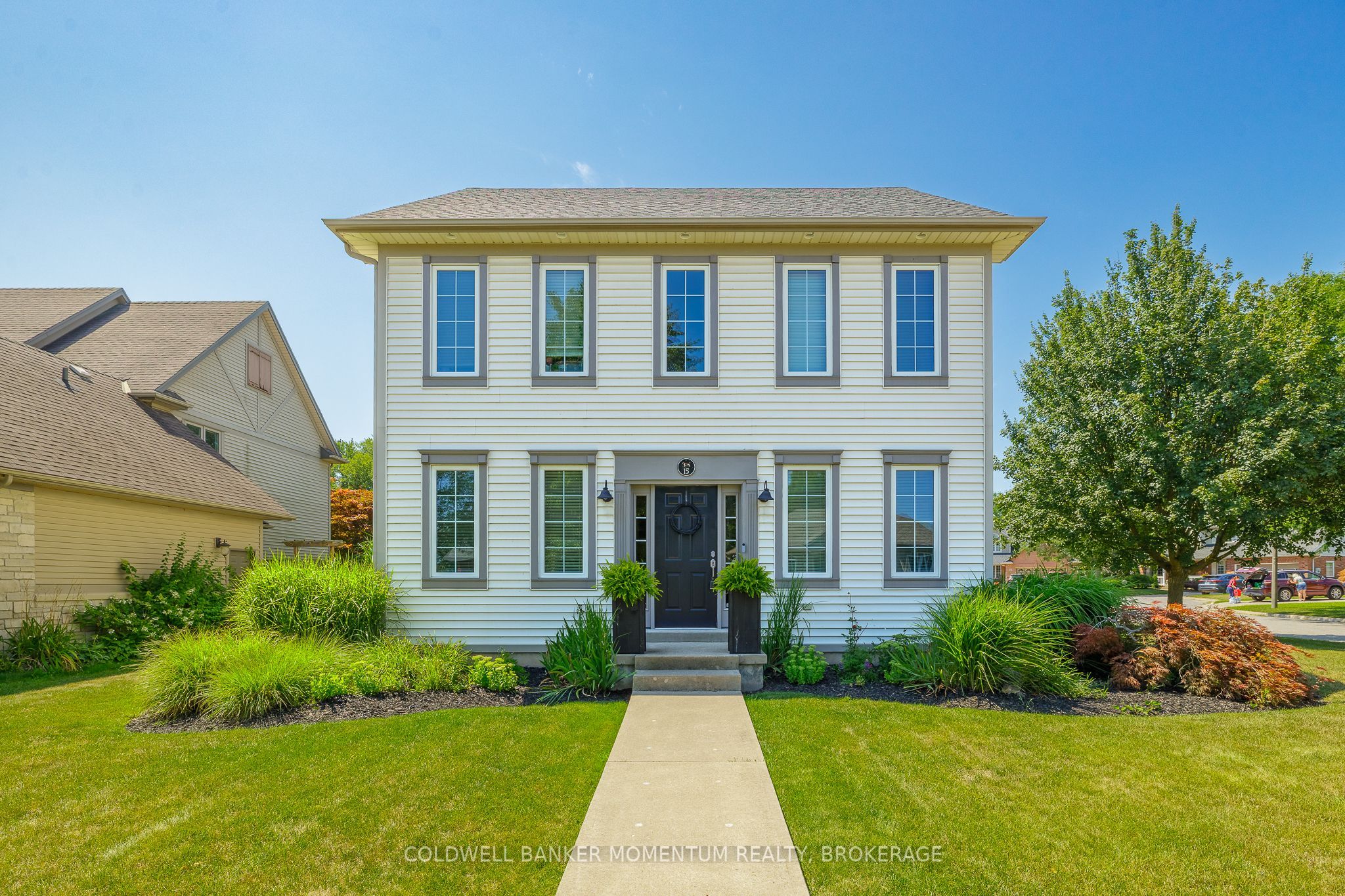 15 Virginia Street, Welland, ON L3C 7A5 photo 3