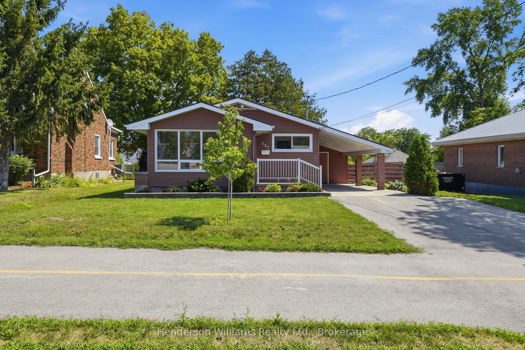 127 Herchimer Avenue, Belleville, ON K8N 4G4 photo 2