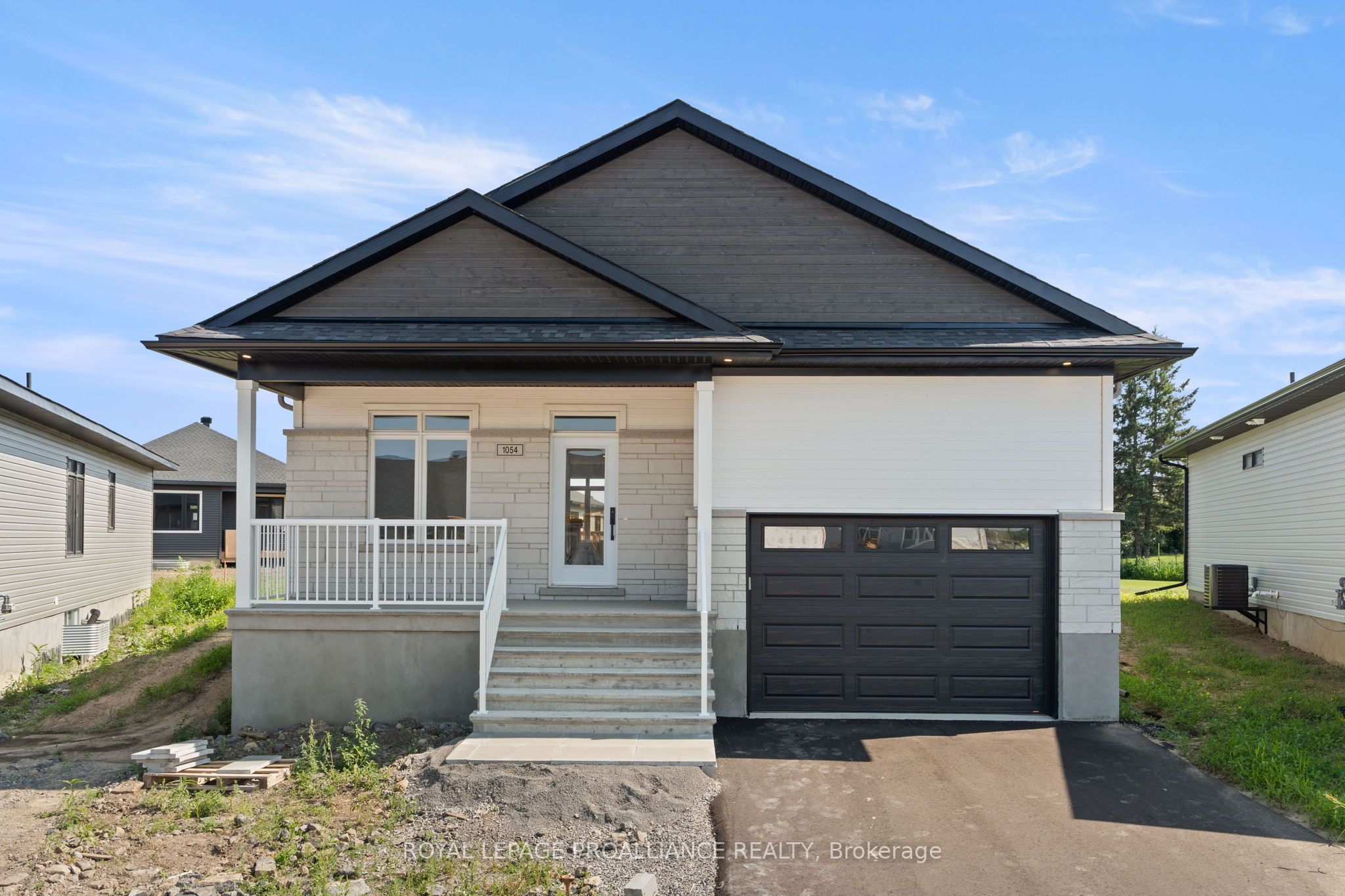 1054 Turner Drive, Brockville, ON K6V 0G8