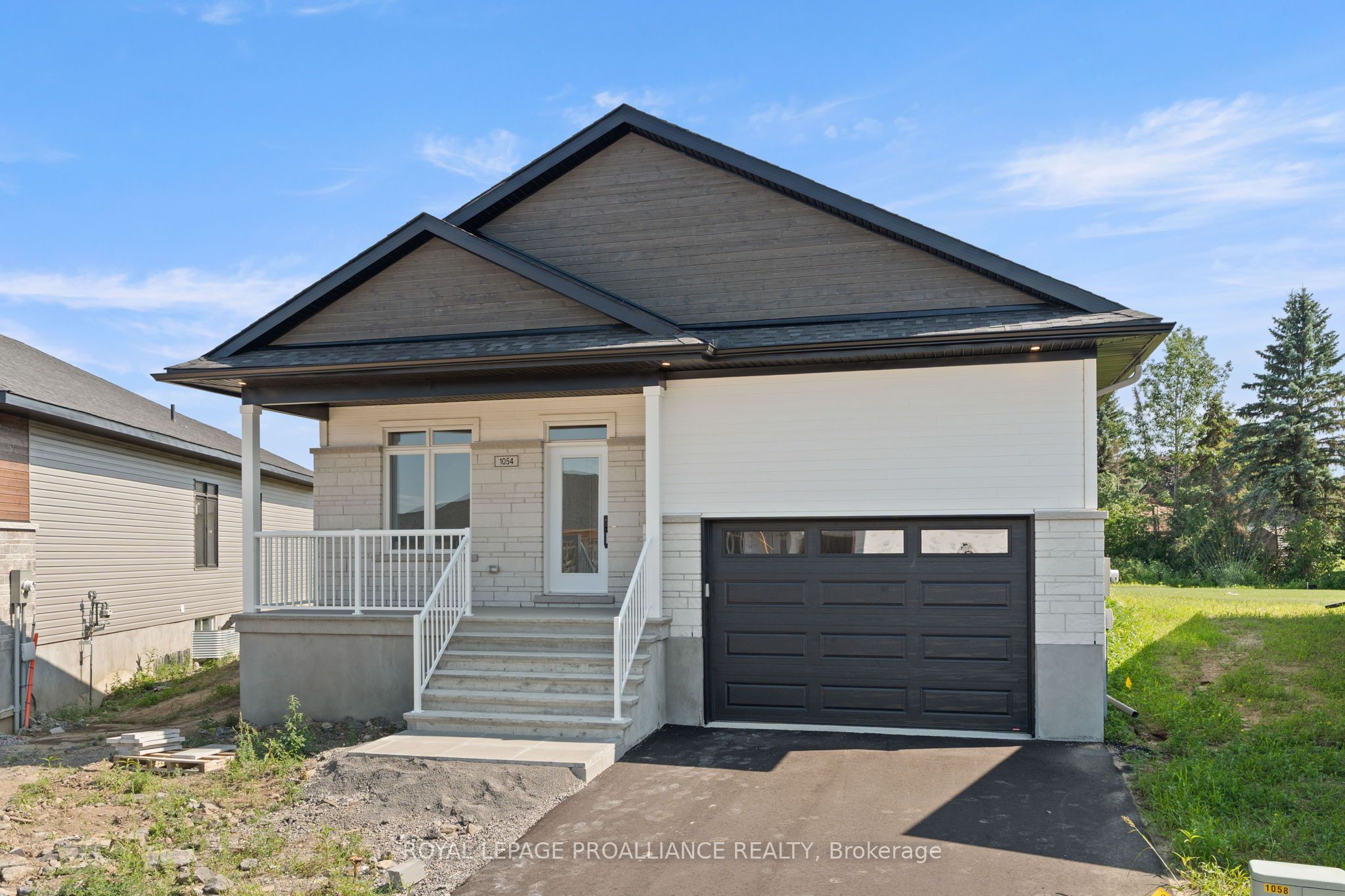 1054 Turner Drive, Brockville, ON K6V 0G8 photo 3