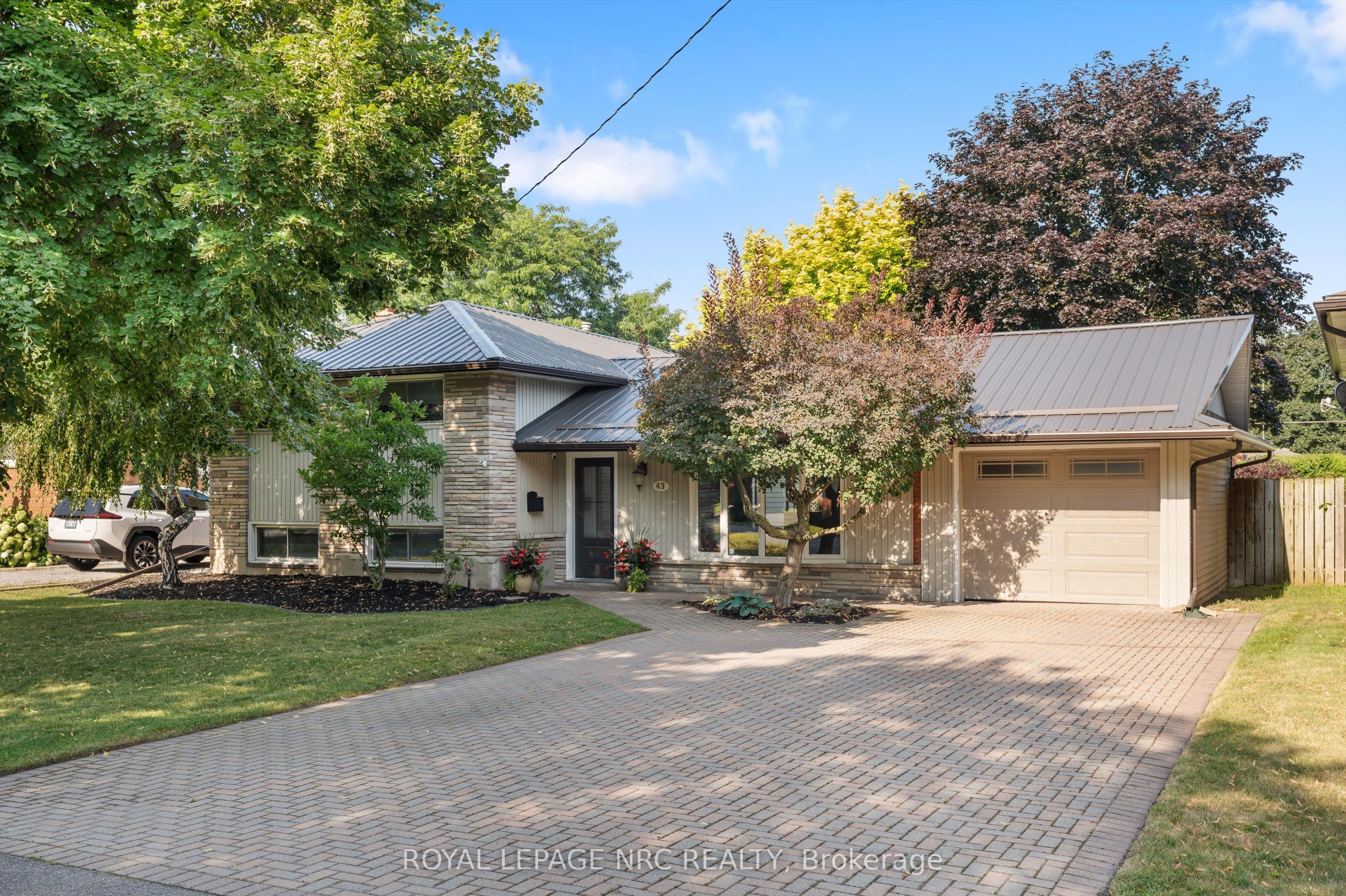 43 Howard Avenue, St. Catharines, ON L2N 3W8 photo 3