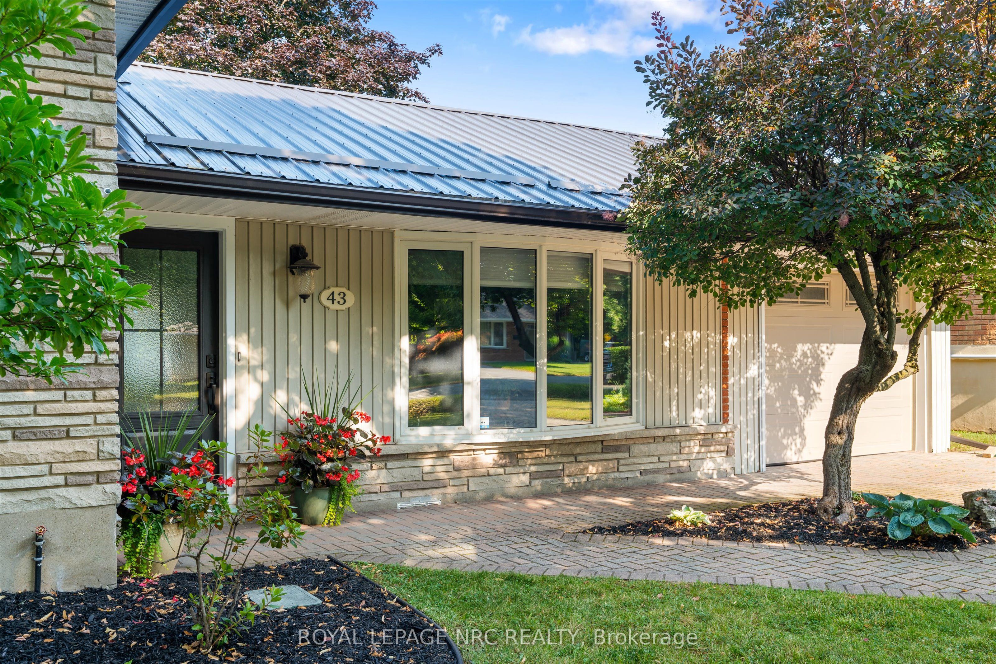43 Howard Avenue, St. Catharines, ON L2N 3W8 photo 4