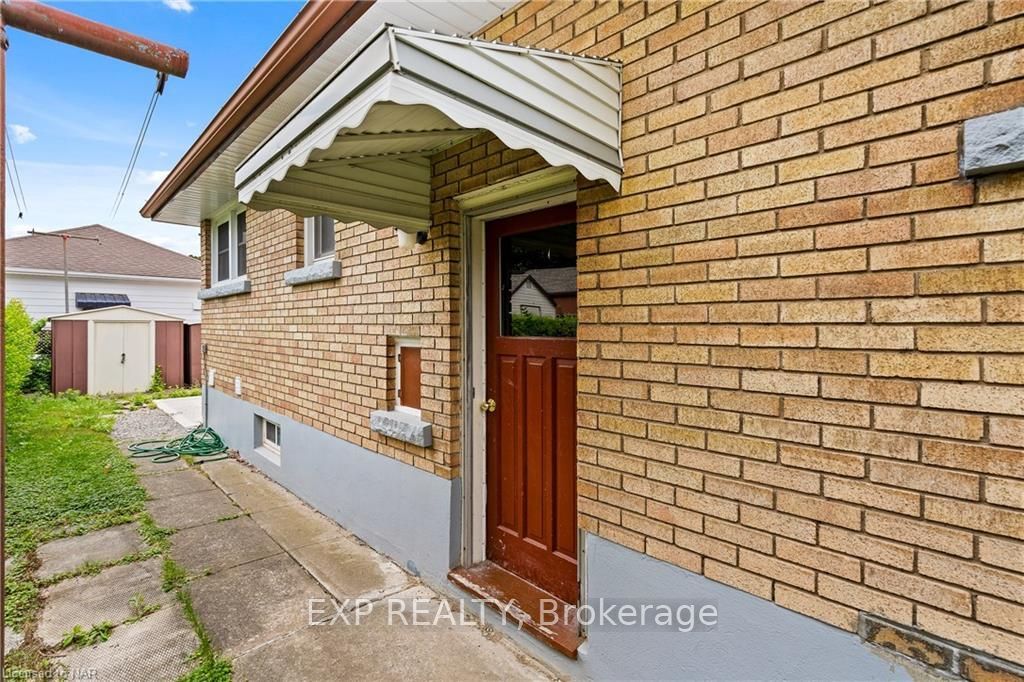 92 Margery Avenue, St. Catharines, ON L2R 6K1 photo 4