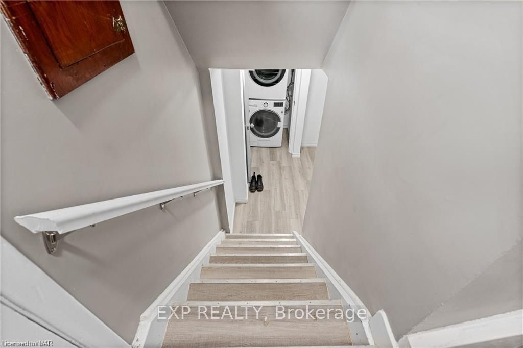 92 Margery Avenue, St. Catharines, ON L2R 6K1 photo 5