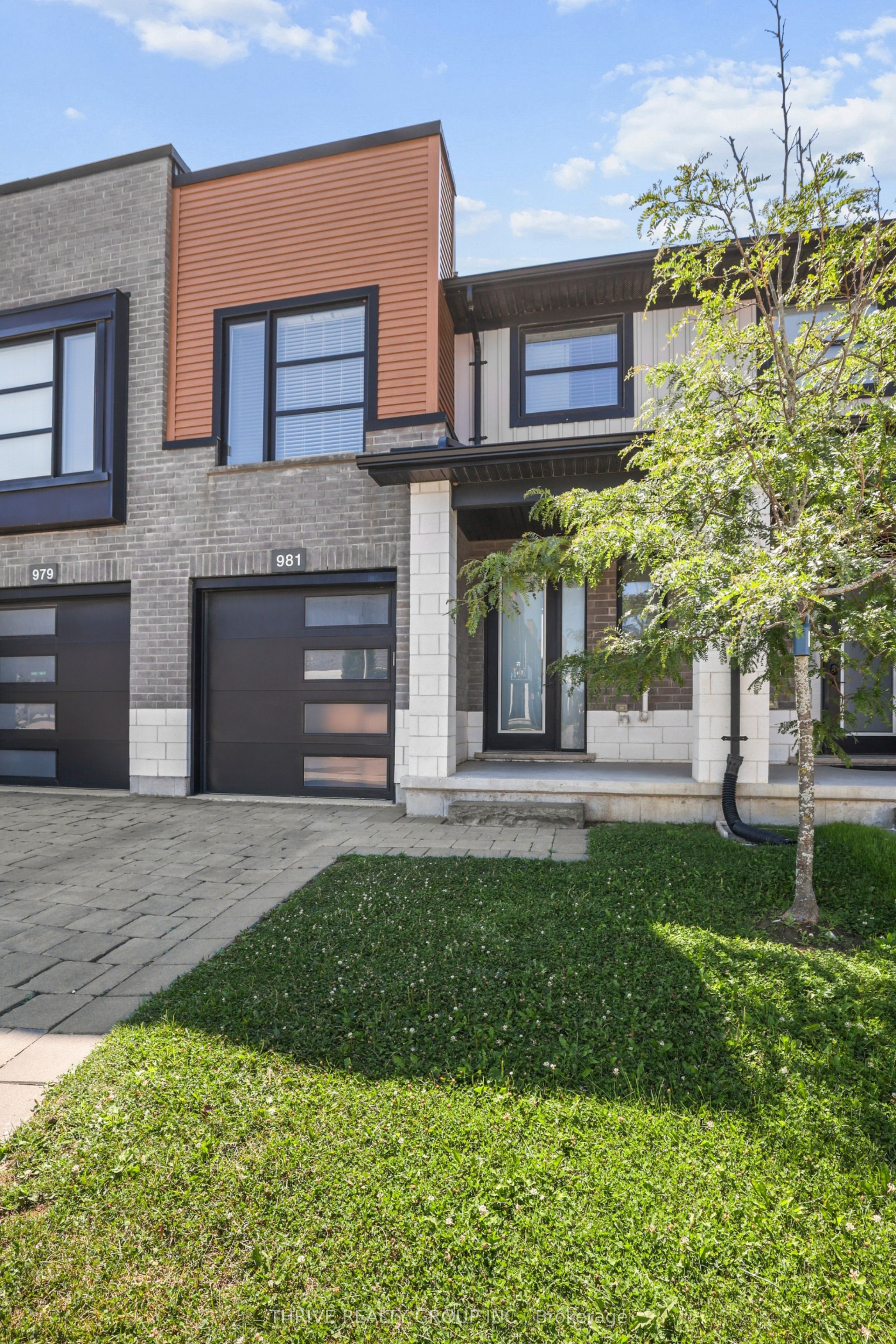 981 West Village Square, London North, ON N6H 0J7 photo 2