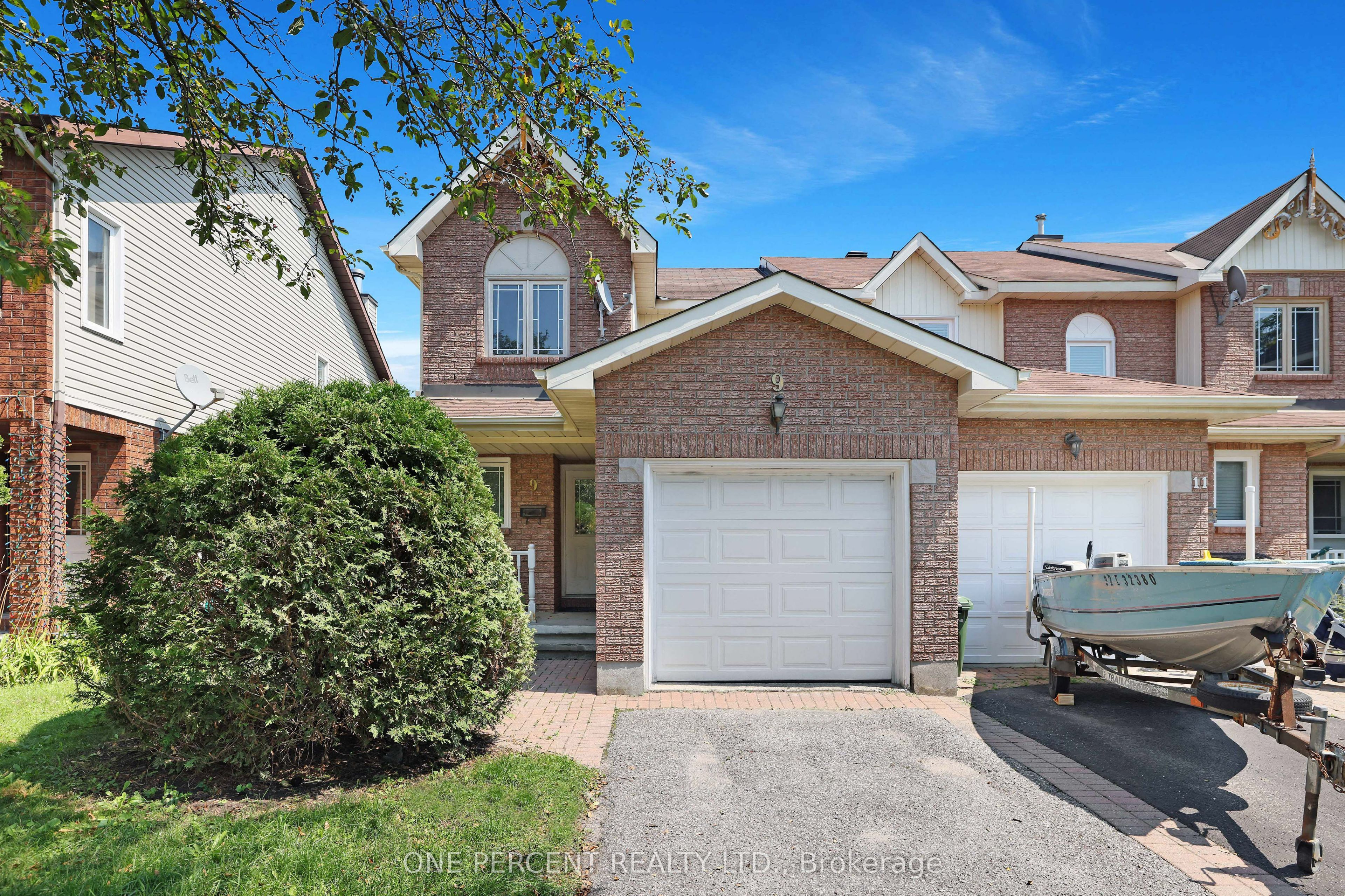 9 Harrington Court, Kanata, ON K2K 2S7