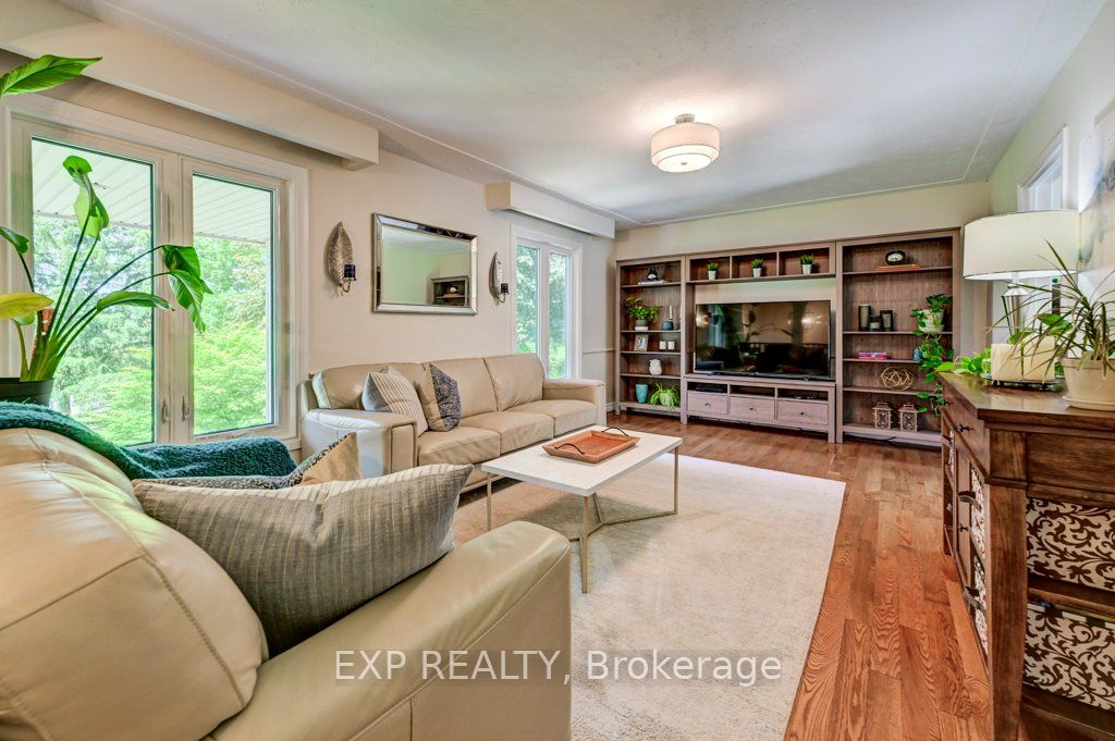 194 Dundas Street E, Hamilton, ON L8N 2Z7 photo 5