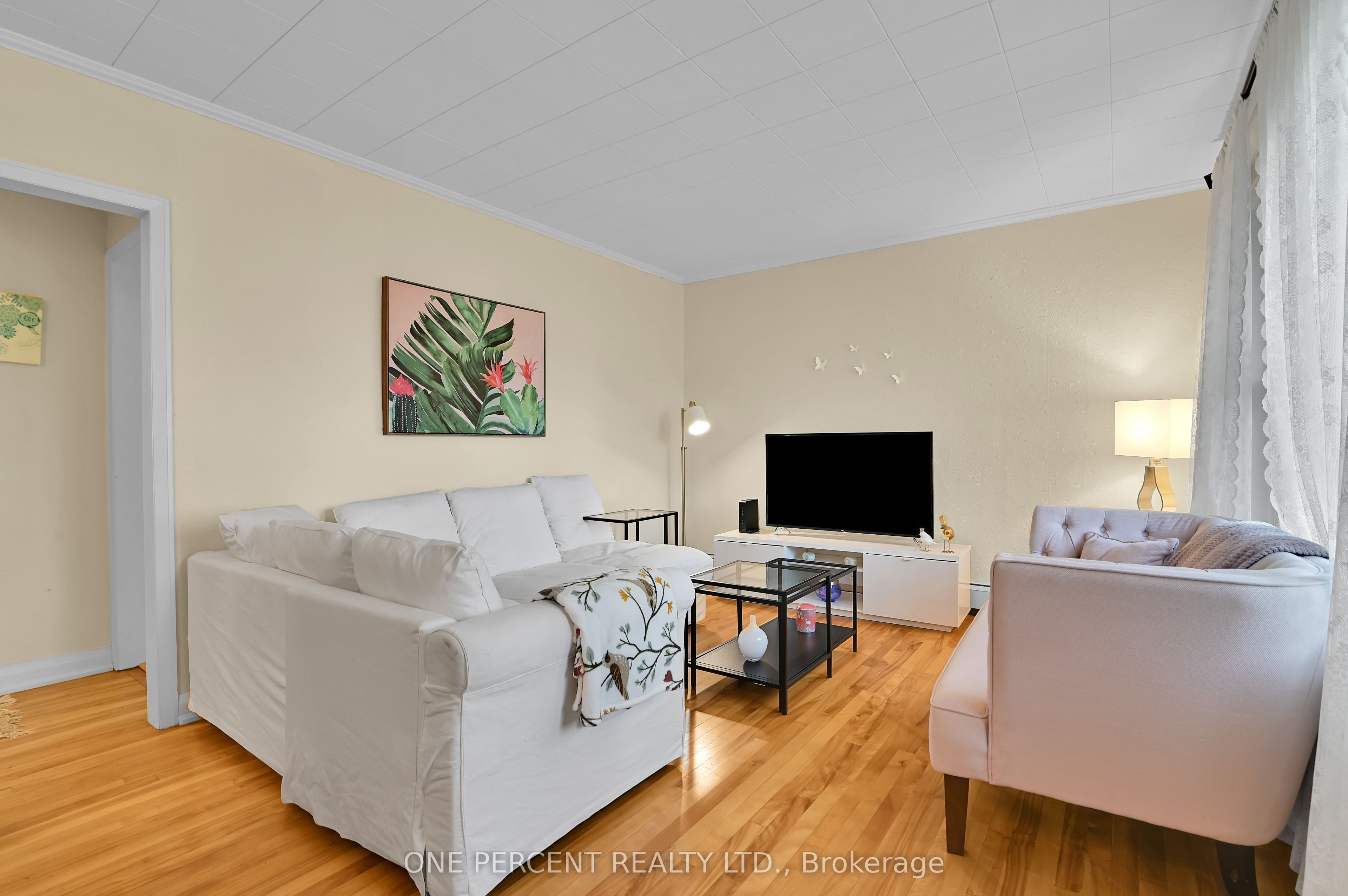 36 Argue Drive, Cityview - Parkwoods Hills - Rideau Shore, ON K2E 6S1 photo 4