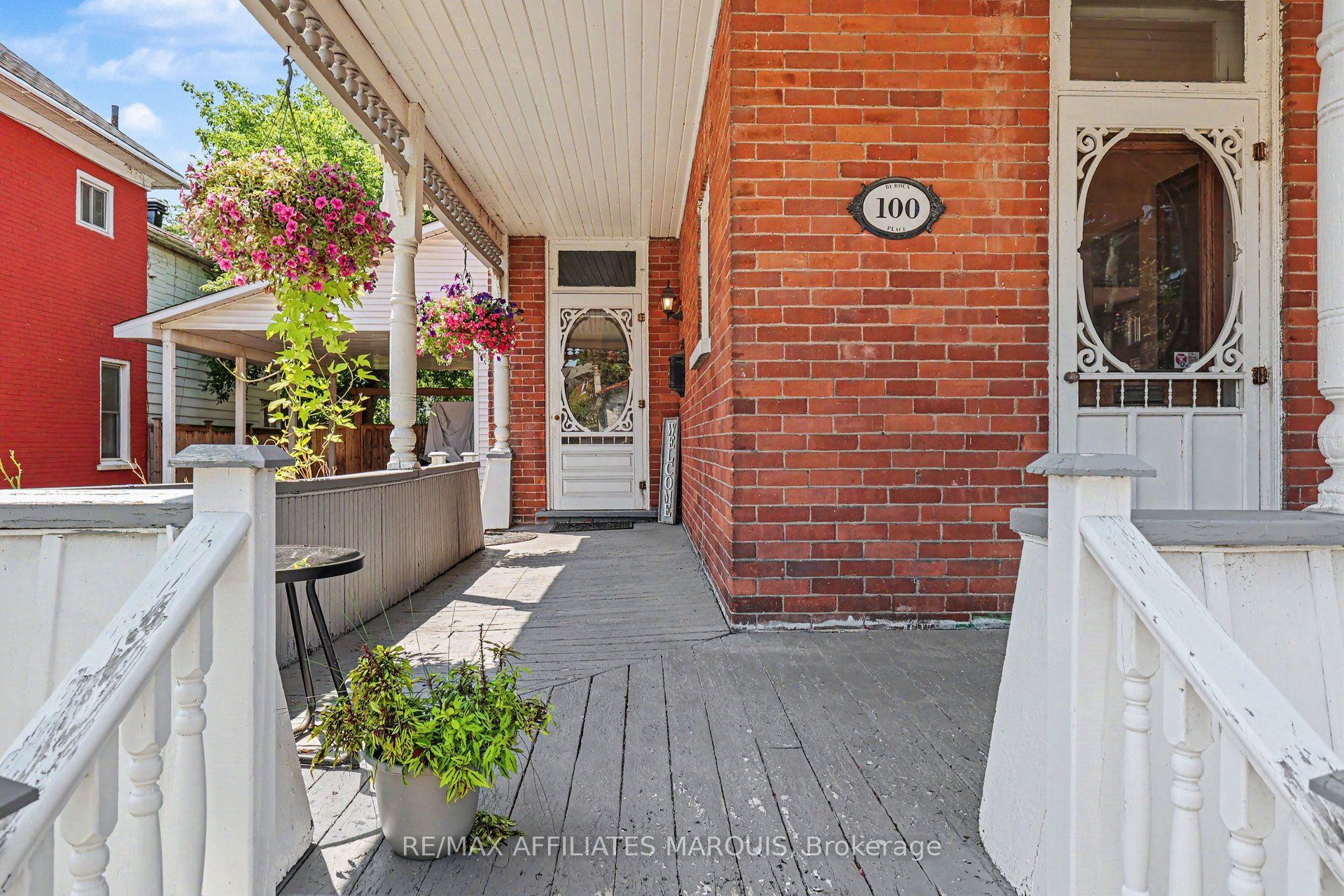 100 Elmsley Street N, Smiths Falls, ON K7A 2H2 photo 4