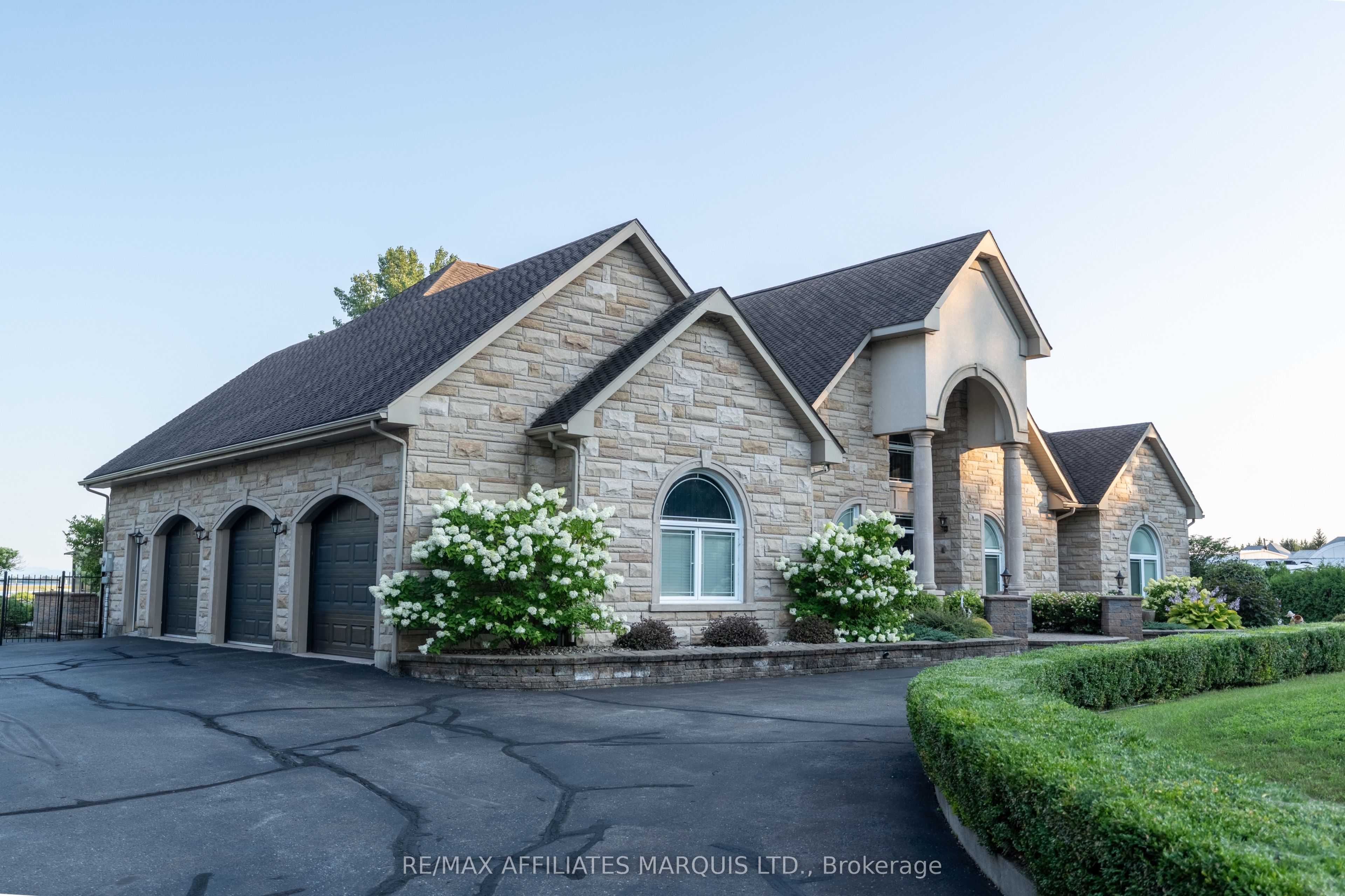 20190 COUNTY RD 2 Road, South Glengarry, ON K0C 2C0 photo 4