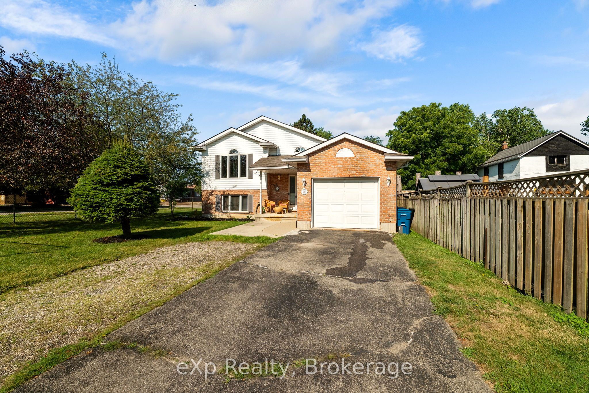 150 Trinity Street, Stratford, ON N5A 4P6 photo 3