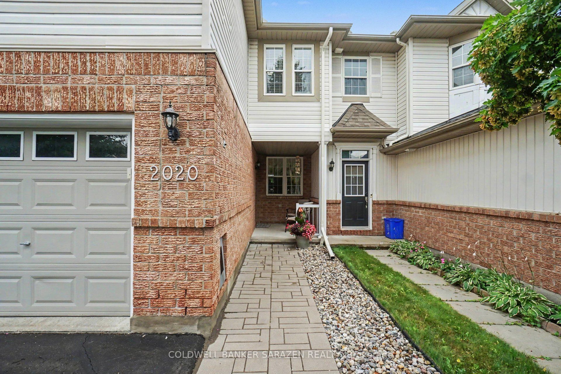 2020 Breezewood Street, Orleans - Cumberland and Area, ON K4A 4S6 photo 2