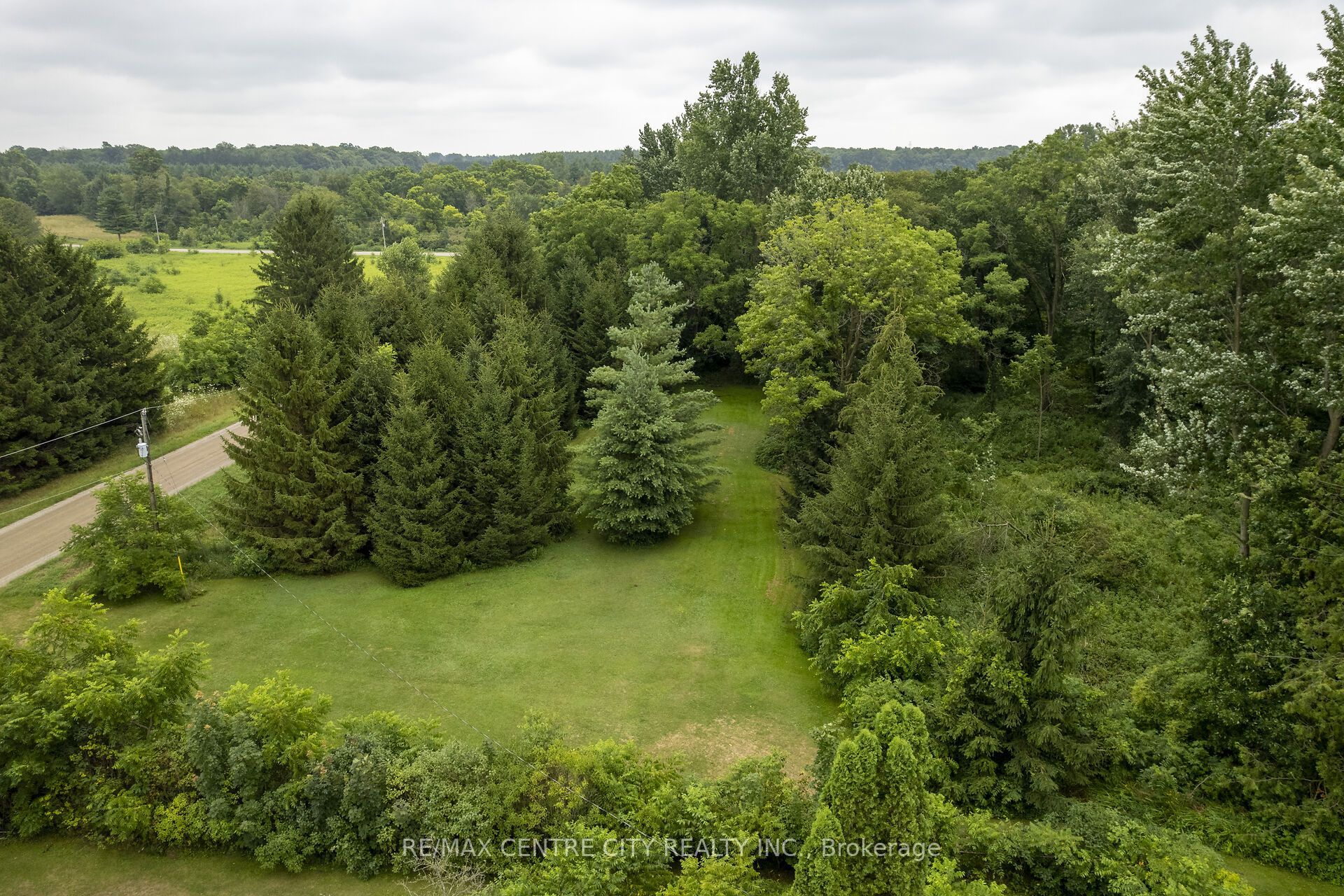 23891 Sutherland Road, Strathroy-Caradoc, ON N0L 1W0 photo 4