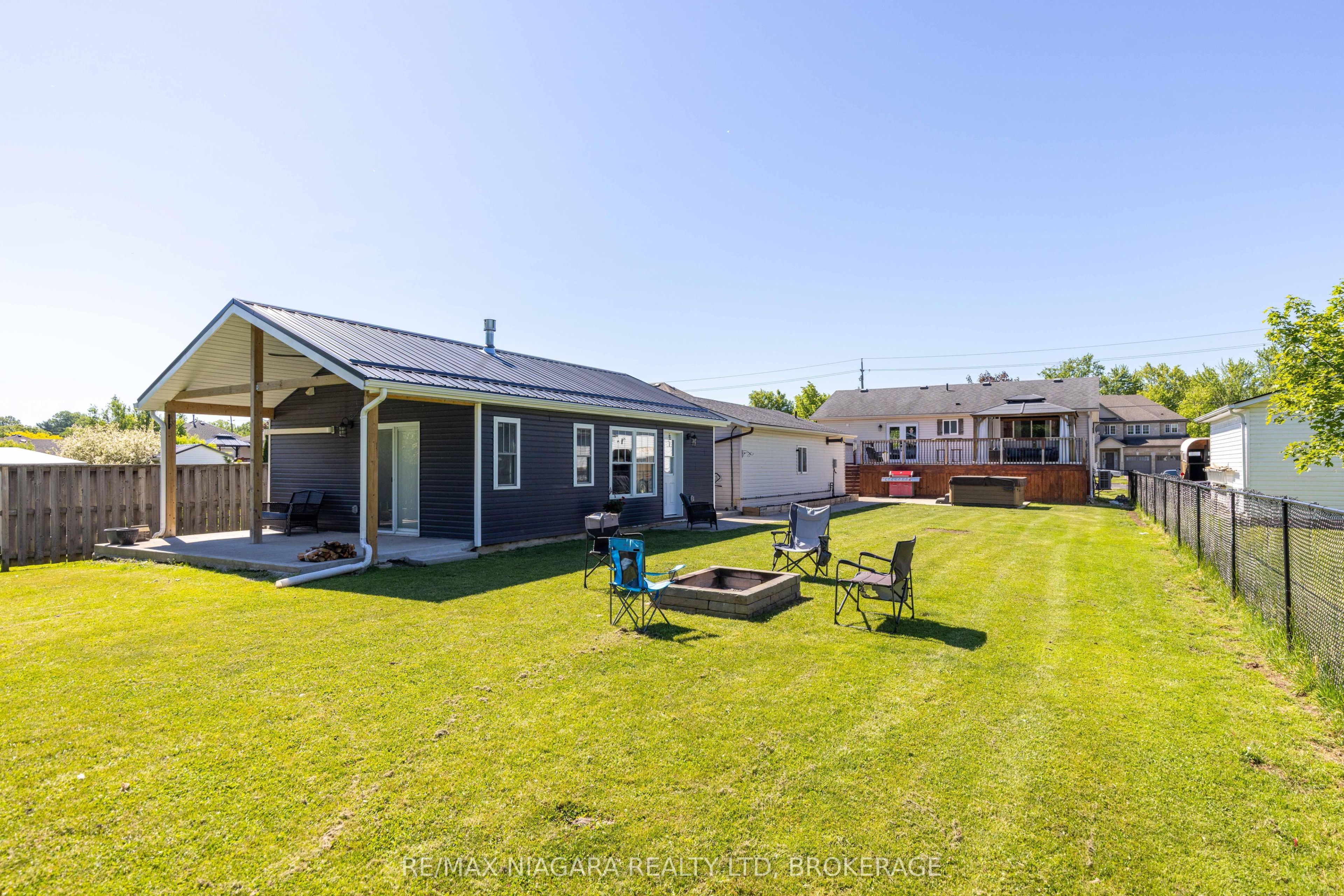 3482 Dominion Road, Fort Erie, ON L0S 1N0 photo 3