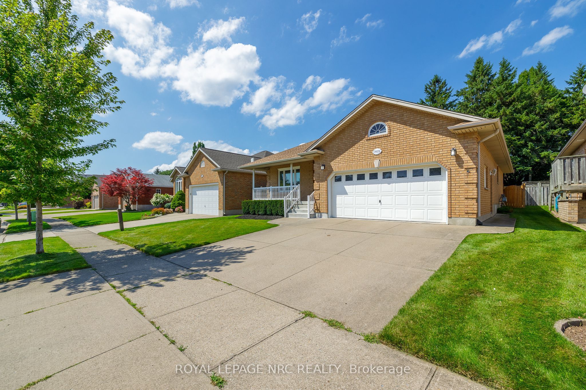 7621 Cameron Court, Niagara Falls, ON L2H 3G9 photo 3