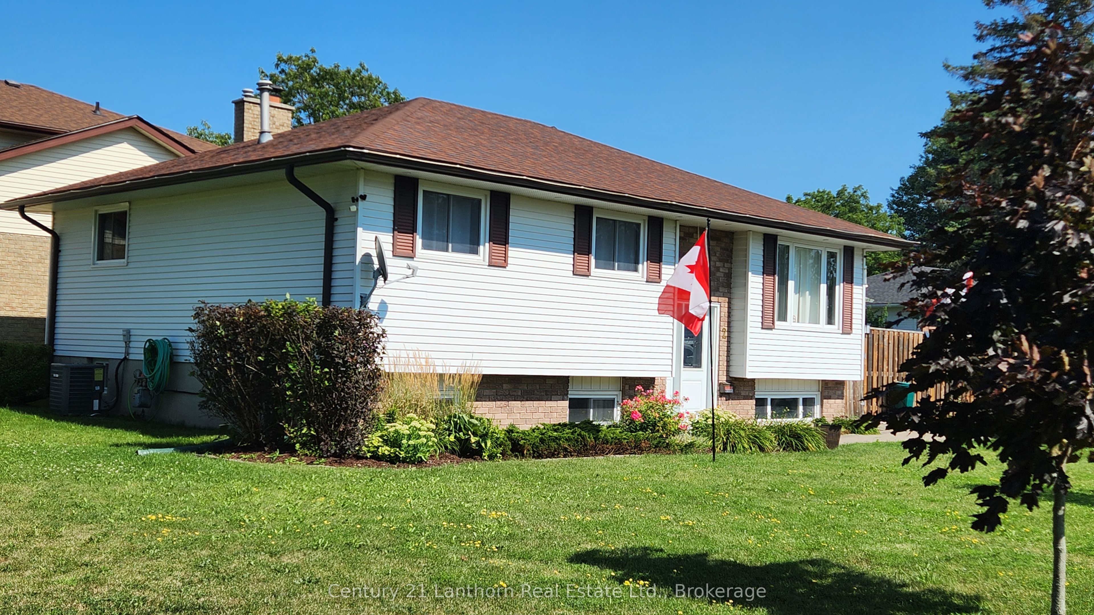 2 Dixie Place, Belleville, ON K8P 5A9 photo 2