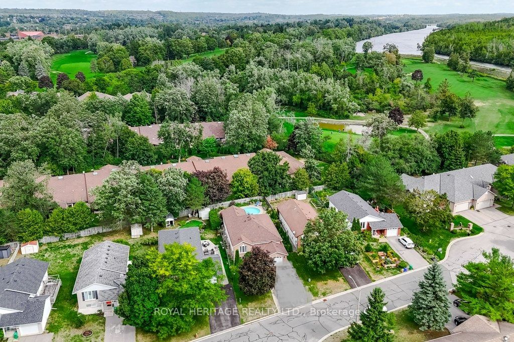 258 Franmor Drive, Peterborough, ON K9H 7M3 photo 3