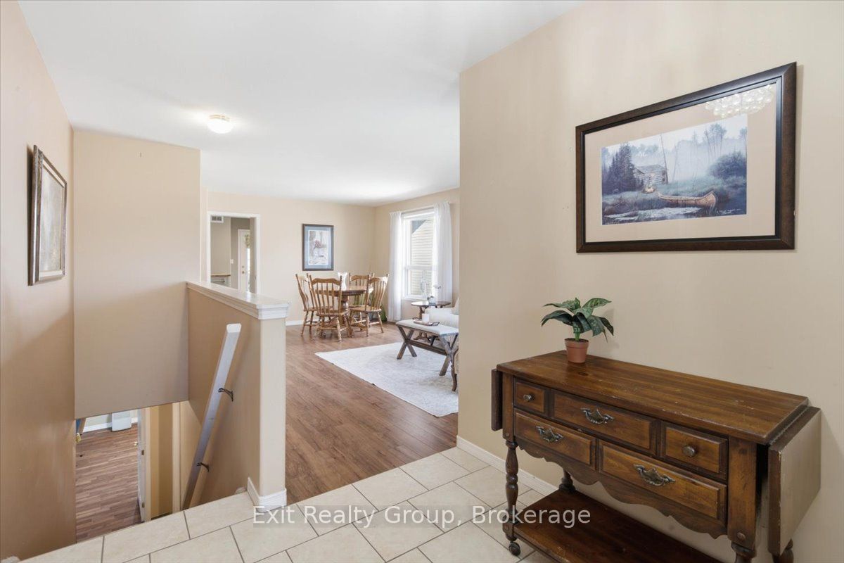 55 Gavey Street, Belleville, ON K8N 0L8 photo 5