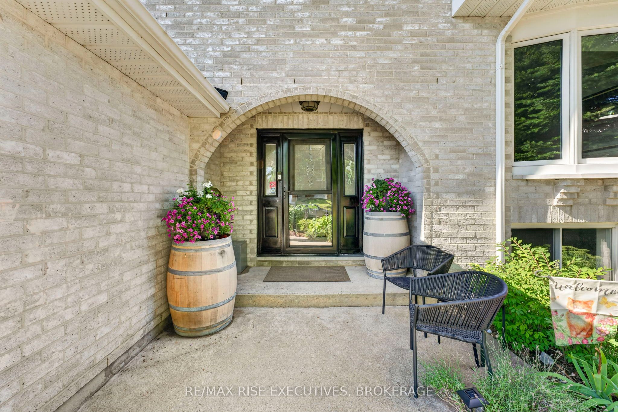 611 Rivermeade Avenue, Kingston, ON K7M 7Z5 photo 3