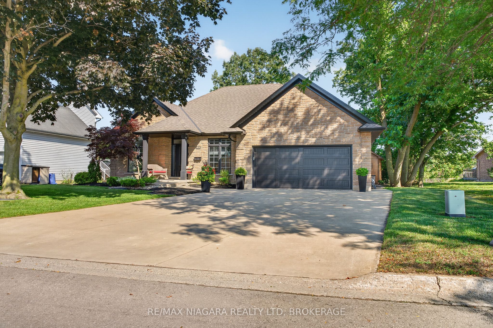 633 Clarence Street, Port Colborne, ON L3K 6B8 photo 2