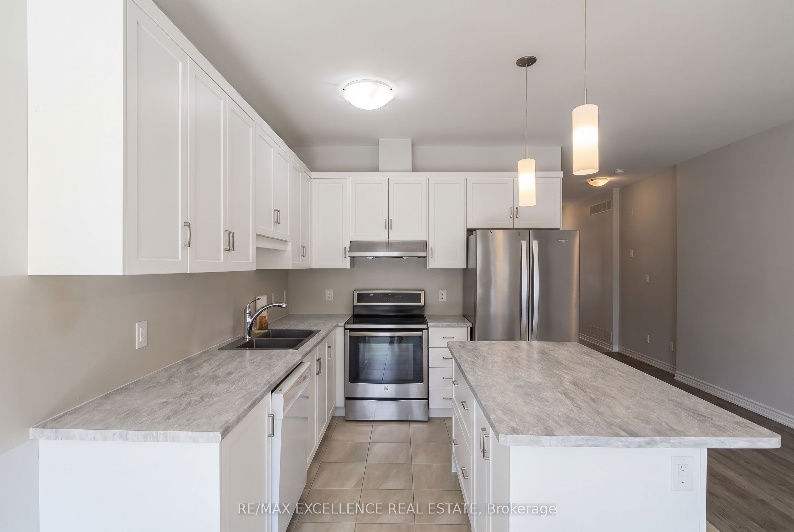 186 Louise Street, Welland, ON L3B 1S9 photo 2