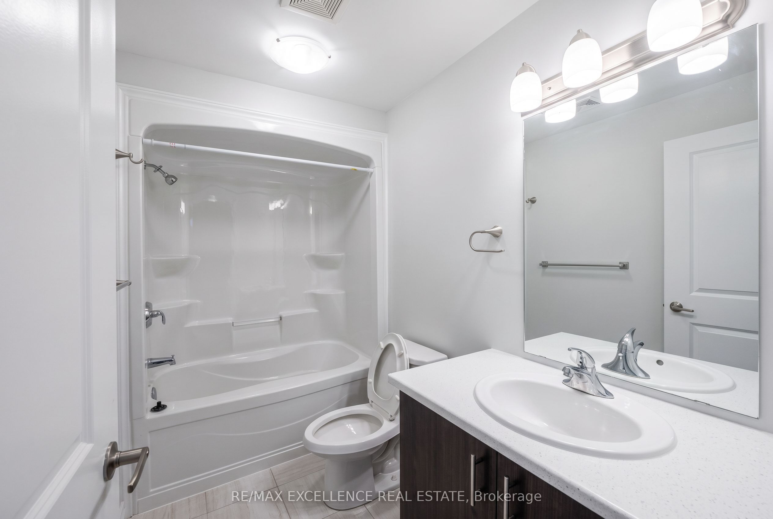 186 Louise Street, Welland, ON L3B 1S9 photo 4