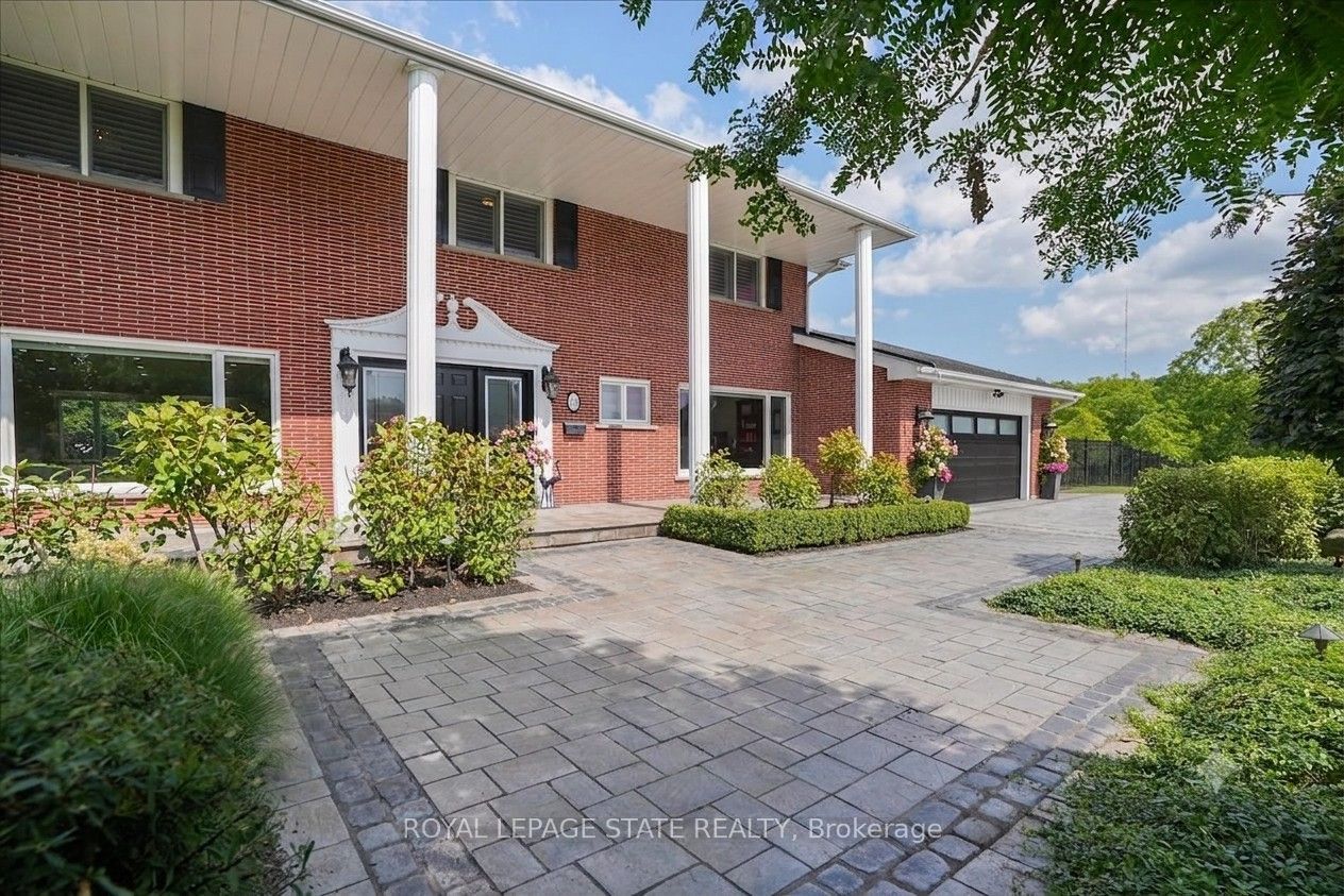 10 Azalea Court, Hamilton, ON L8J 1K4 photo 3