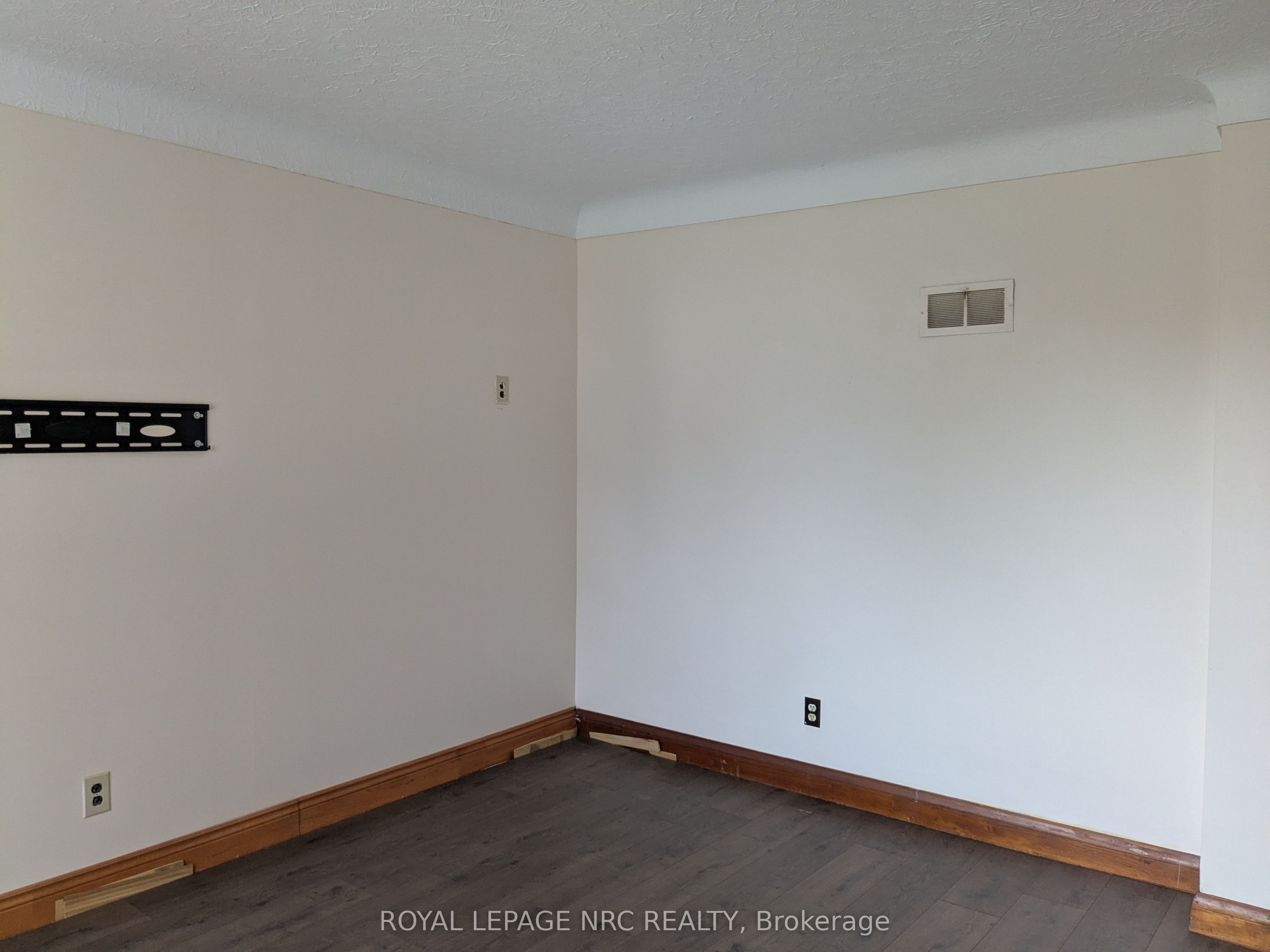 187 Neff Street Upper, Port Colborne, ON L3K 3T7 photo 5