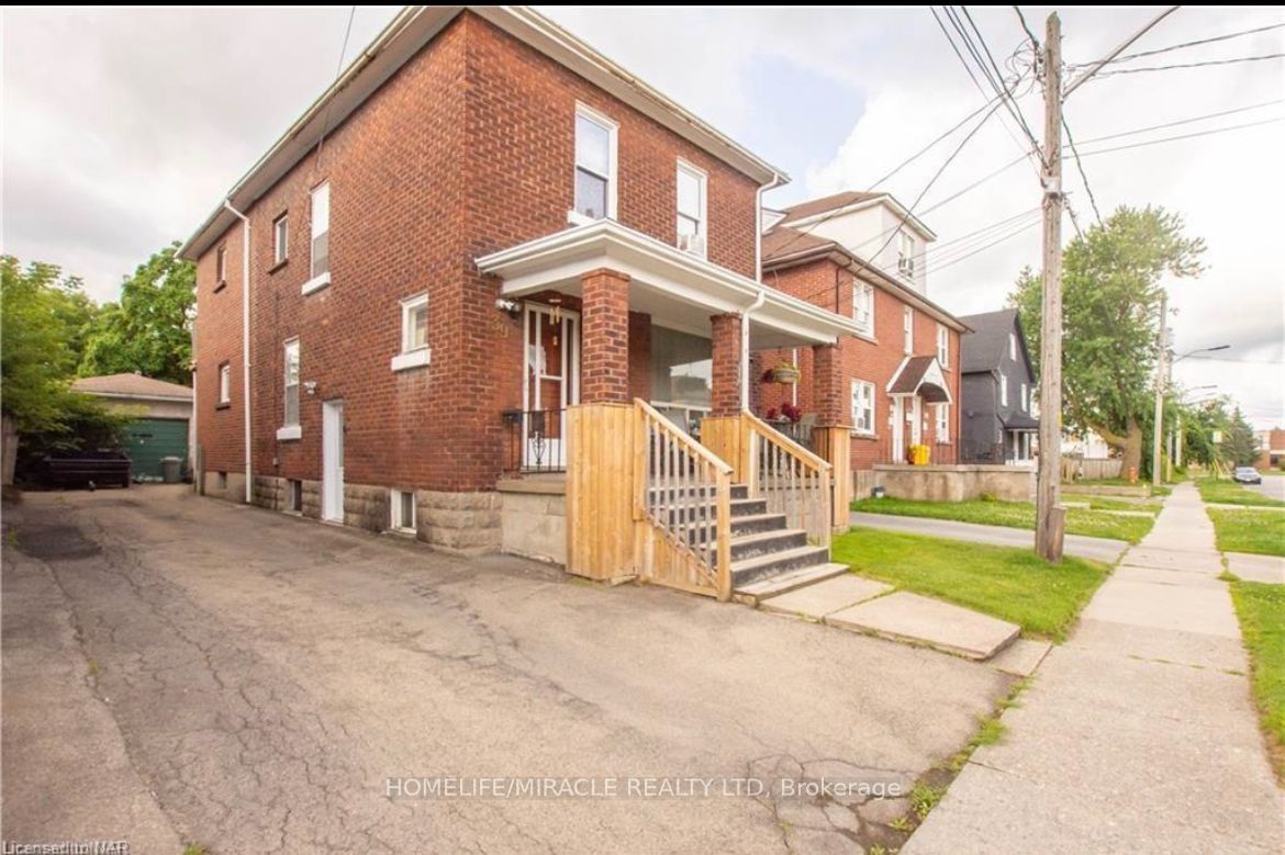39 Park Street Welland, Welland, ON L3B 4M3 photo 2
